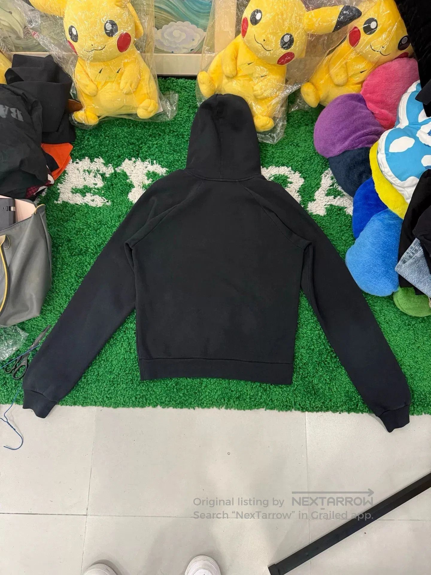 Balenciaga balenciaga red logo hoodie for men. Size US M / EU 48-50 / 2 - 4 Thumbnail