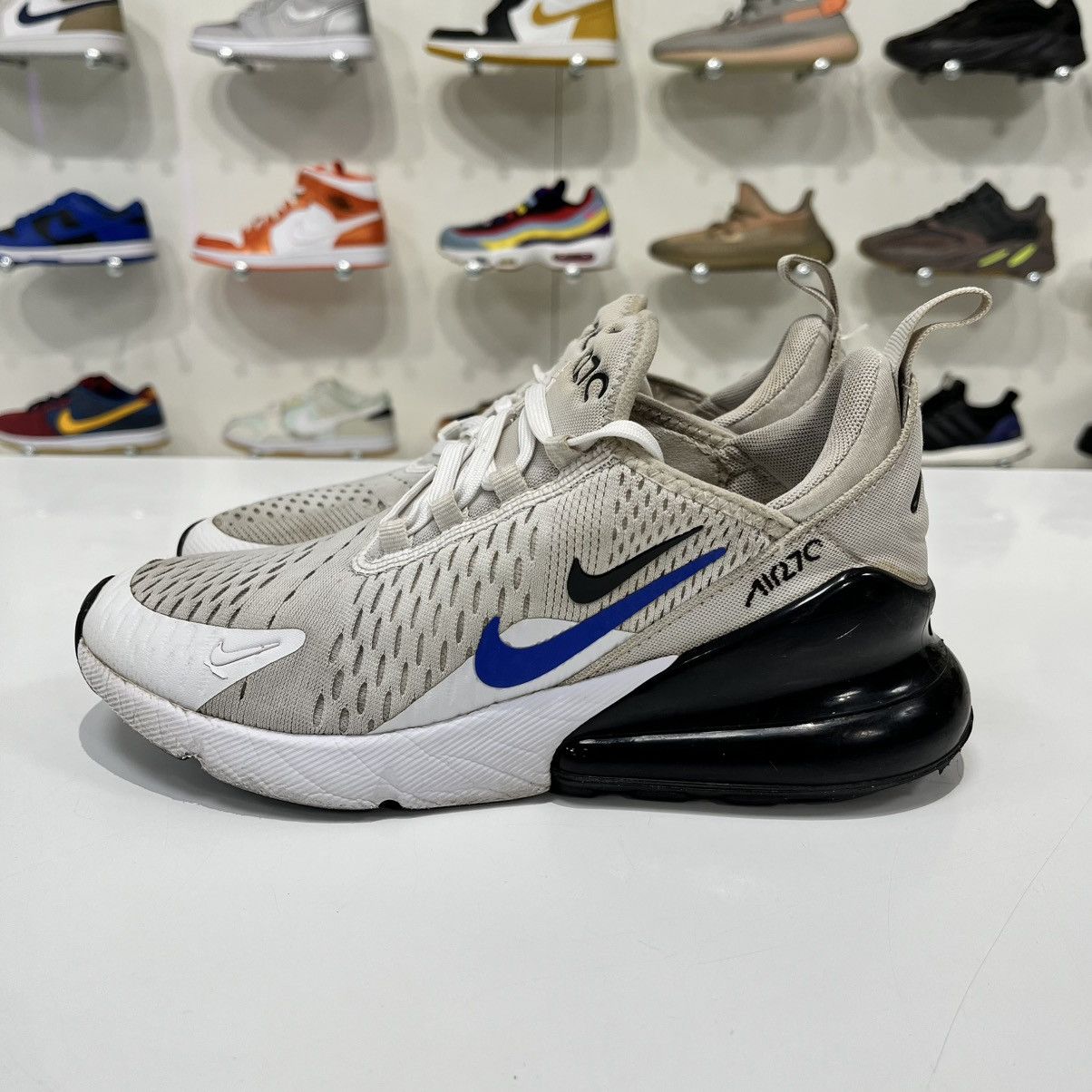 Nike Nike Air Max 270 White Black Hyper Royal (GS) Size US 5 / EU 37 - 2 Thumbnail