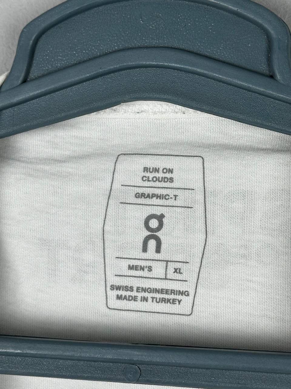 On ON Running Tokyo 2020 Olympic Games Swish T Shirt Size US L / EU 52-54 / 3 - 6 Thumbnail