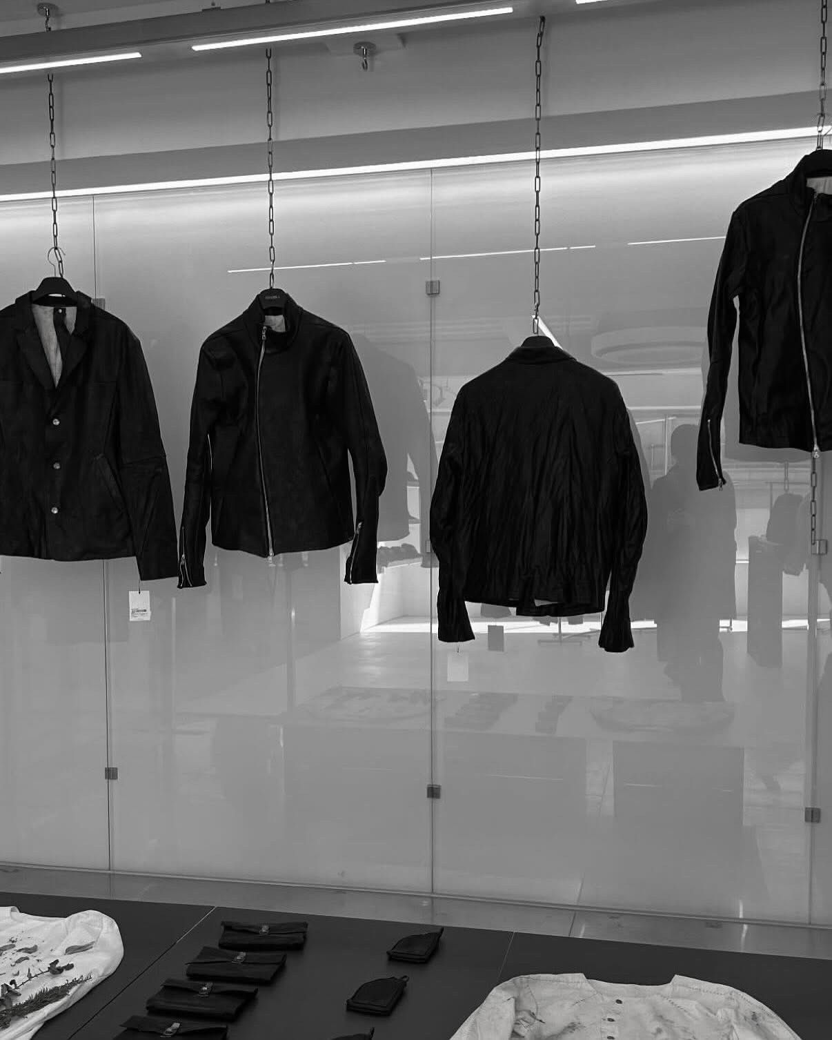 Other San Horse Leather Curved-Zip Leather Single Riders Jacket Size US S / EU 44-46 / 1 - 3 Thumbnail