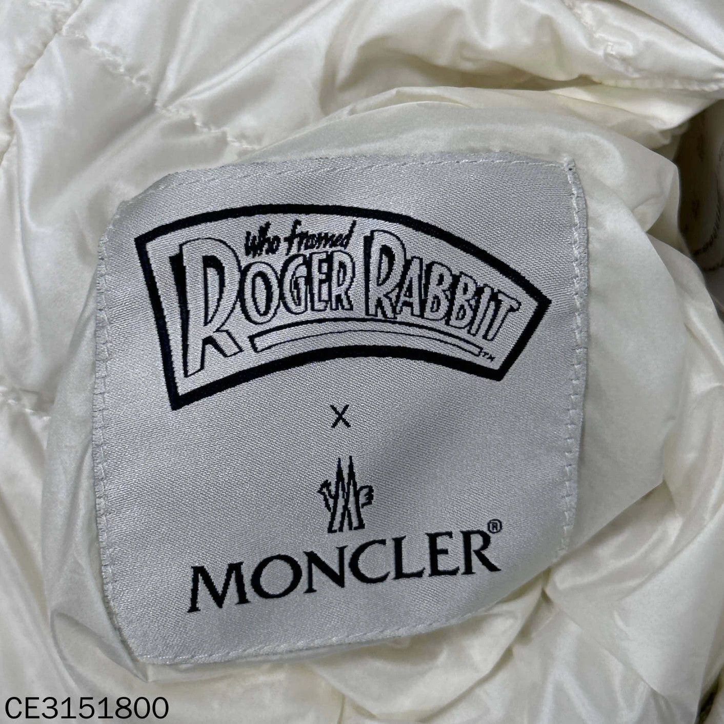 Moncler Moncler Disney x Reversible Down Vest 14A Size XXS / US 00 / IT 34 - 9 Thumbnail