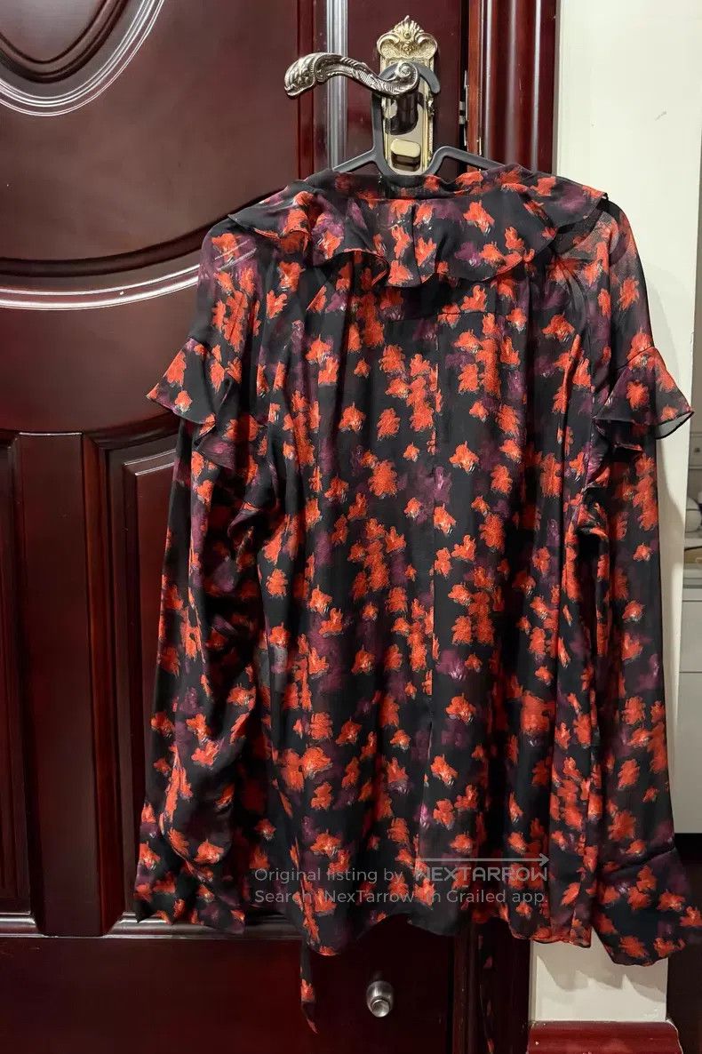 Givenchy Givenchy Red Floral Print 100% Silk Shirt Size US XS / EU 42 / 0 - 6 Thumbnail