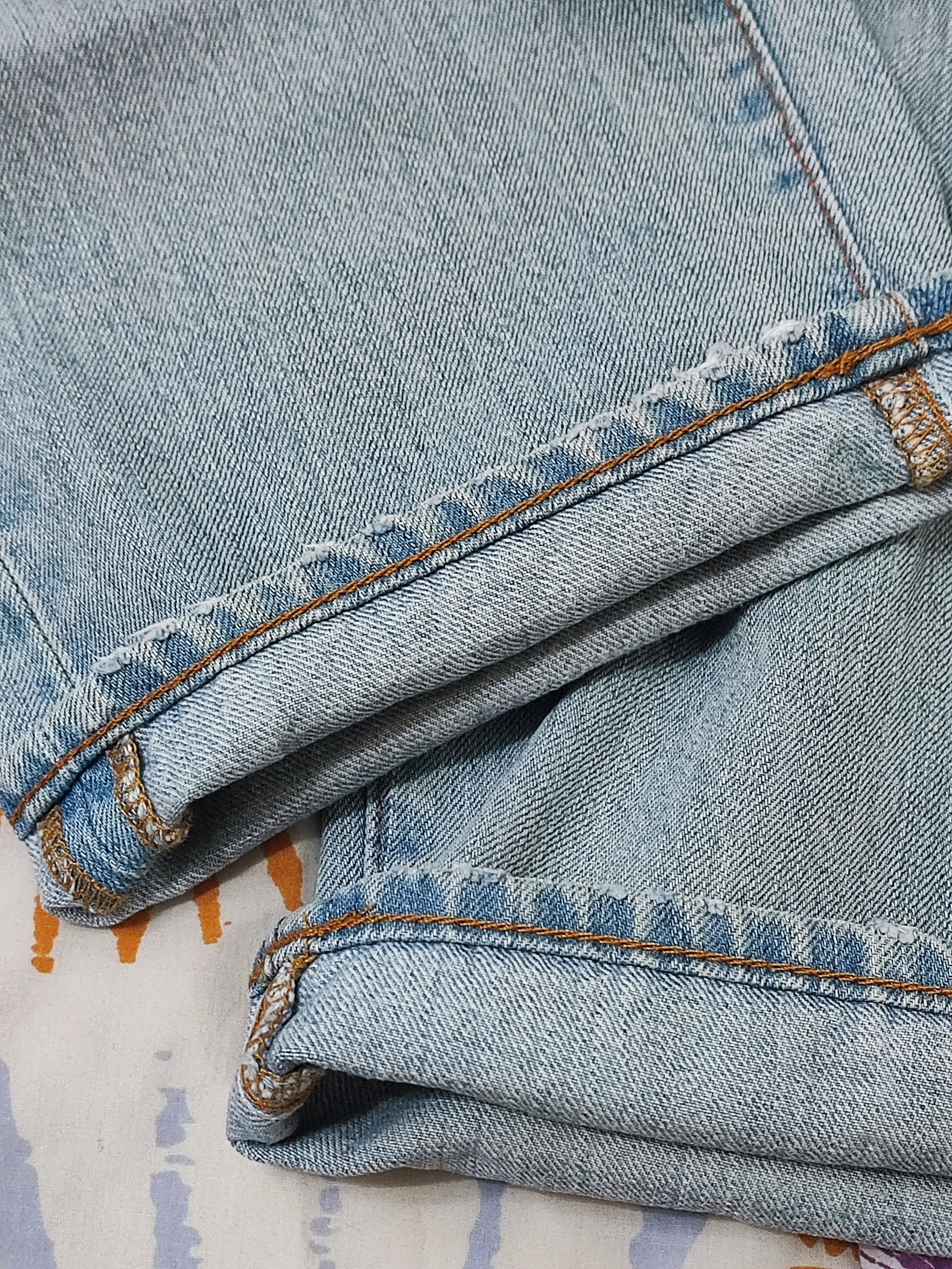 AG Adriano Goldschmied AG Adriano Goldschmied Distressed Faded Blue Jeans Size US 33 - 10 Thumbnail