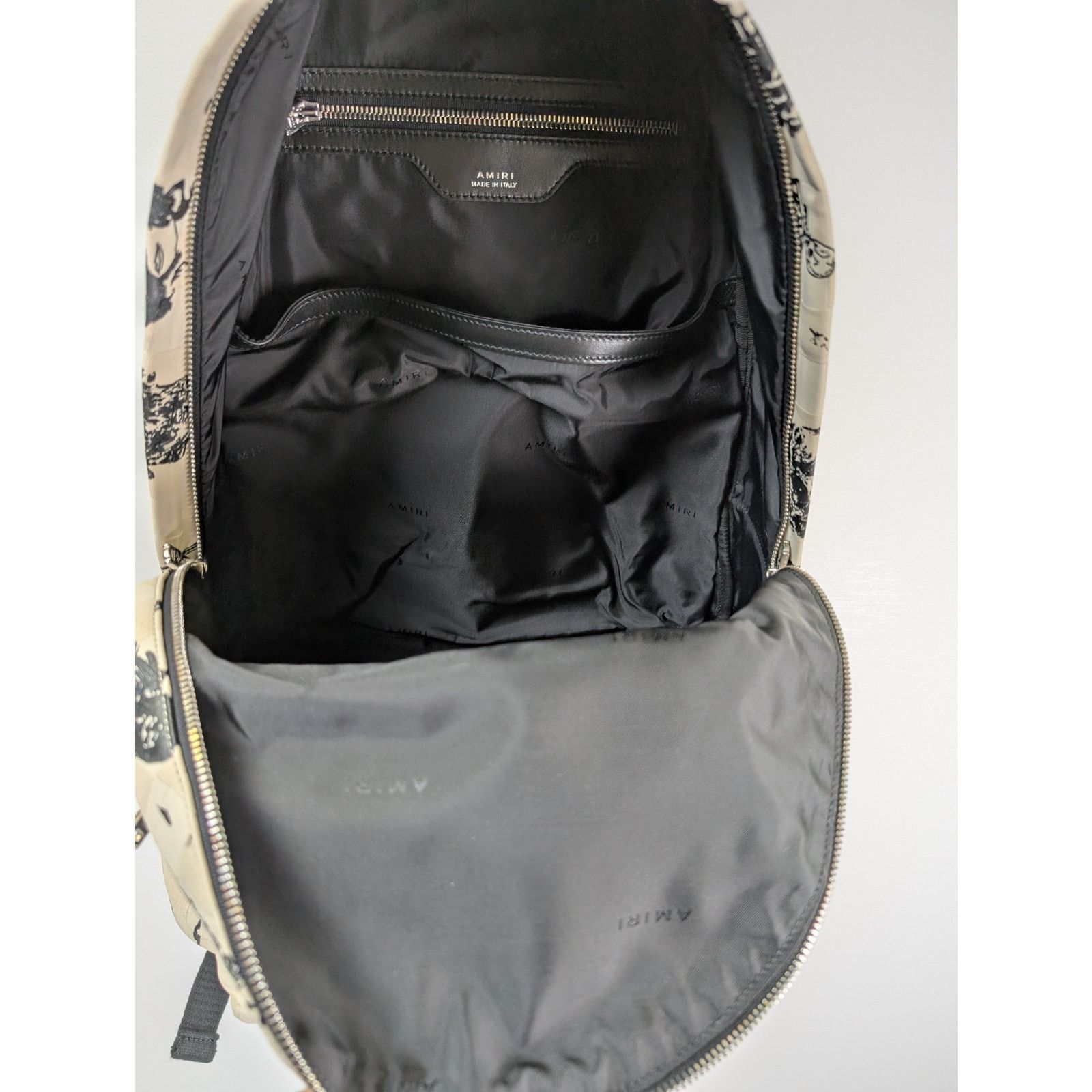 Amiri o1rshd1 Size: OS / Wes Lang Sketch Print Backpack Alabaster Size ONE SIZE - 7 Thumbnail