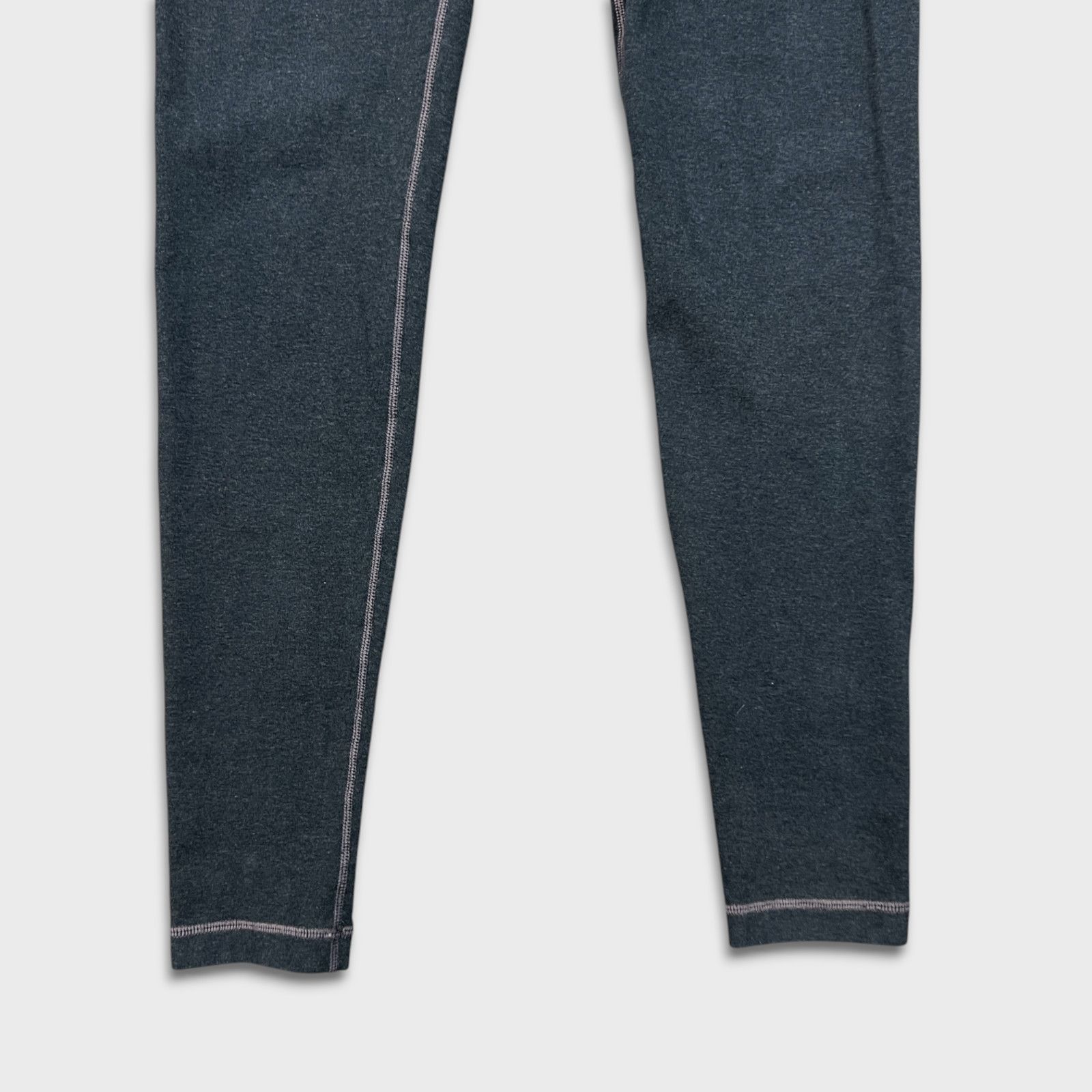 Lululemon Lululemon Wunder Under Leggings Mid Rise Yoga Athletic Sport Size 27" / US 4 / IT 40 - 4 Thumbnail