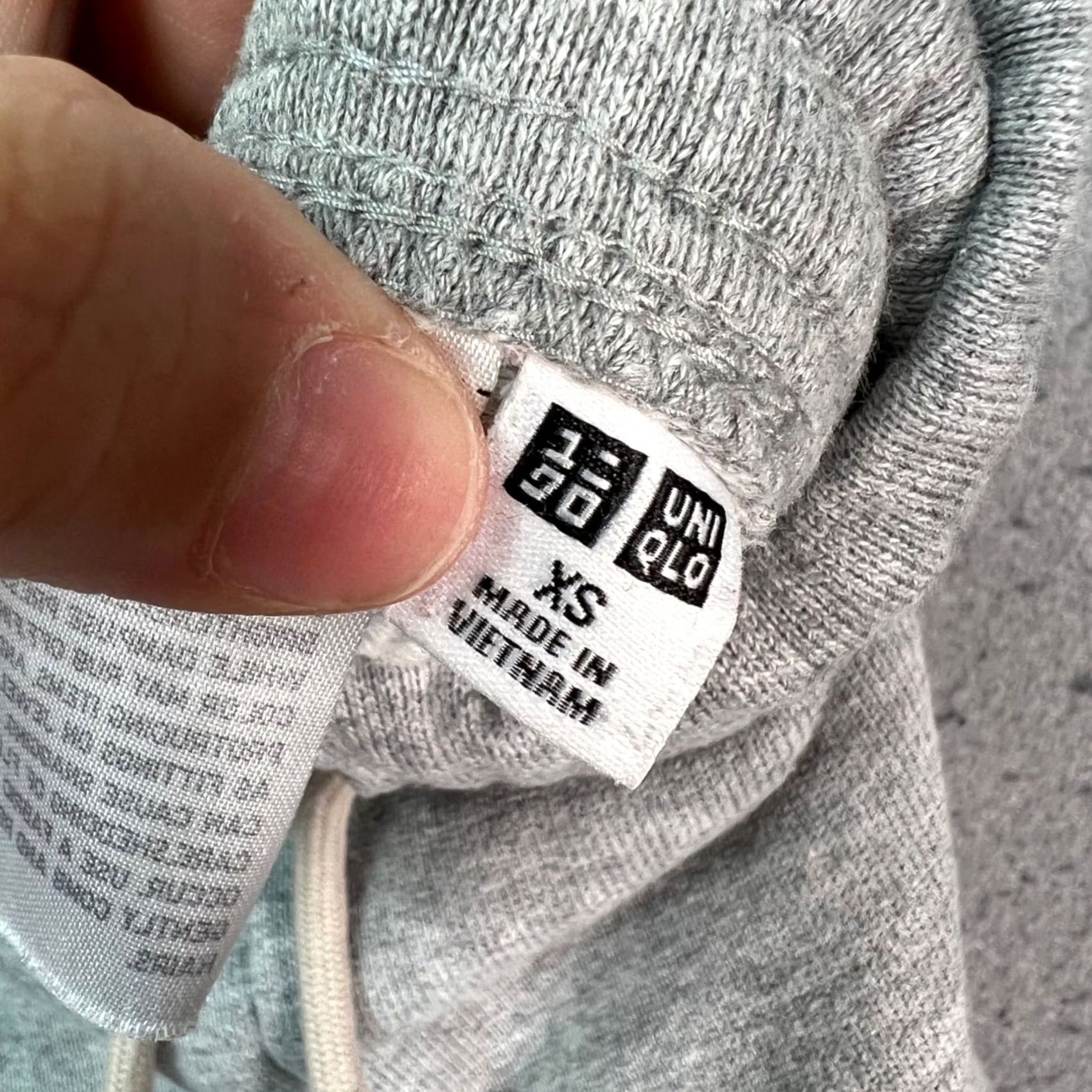 Uniqlo Uniqlo Sweatpants Womens XS Gray Cotton Jogger Elastic Waist Drawstring Cuffed Size 40" / US 18 - 4 Thumbnail