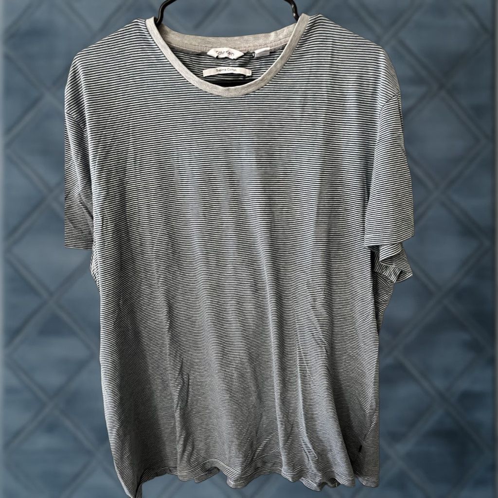 Calvin Klein Calvin Klein Men’s Crew Neck T-Shirt Blue & Gray Striped 2XL Shirt Crew Neck Mens Blue Striped 2XL Calvin Klein Liquid Touch Size US XXL / EU 58 / 5 - 1 Thumbnail