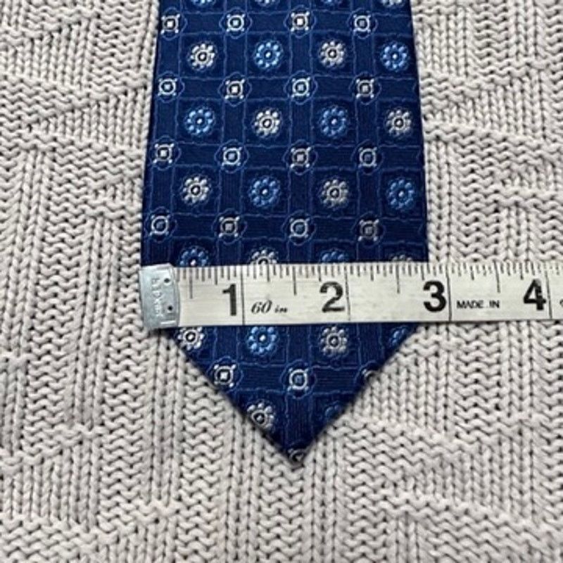 Bloomingdale's Bloomingdale's blue floral print silk tie Size ONE SIZE - 4 Thumbnail