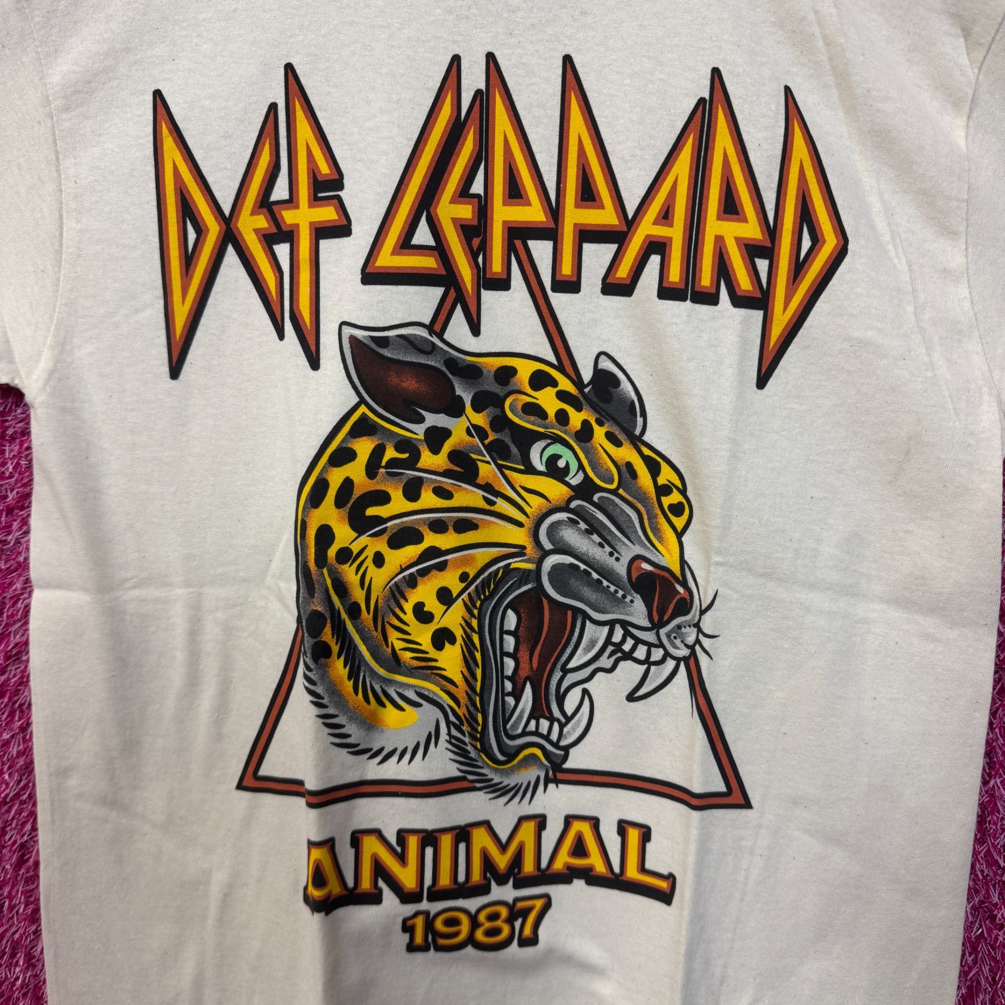 Def Leppard Def Leppard Animal 1987 Americana Tattoo Heavy Metal Tee M Size US M / EU 48-50 / 2 - 2 Thumbnail