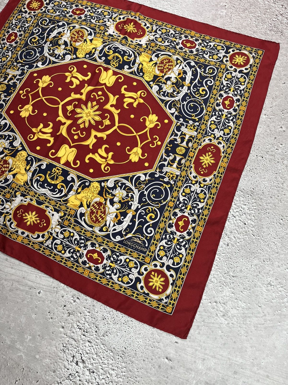 Longchamp Longchamp Vintage Scarf 88x83 Baroque Red Gold Navy France Size ONE SIZE - 2 Thumbnail