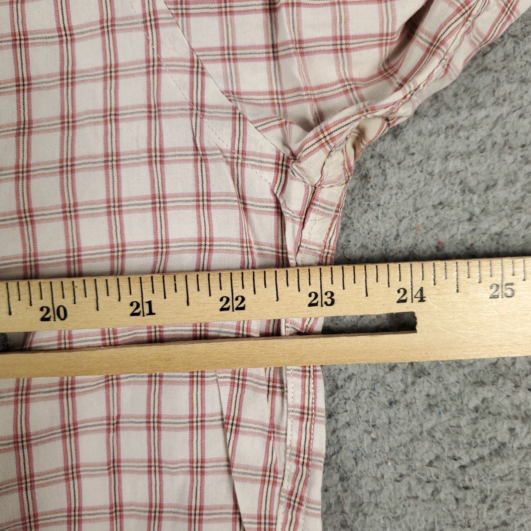 Banana Republic Banana Republic Shirt Mens M Red Plaid Button-Up Long Sleeve Casual Classic Preppy Business Workwear Blazer? (Wait) Size US M / EU 48-50 / 2 - 7 Thumbnail
