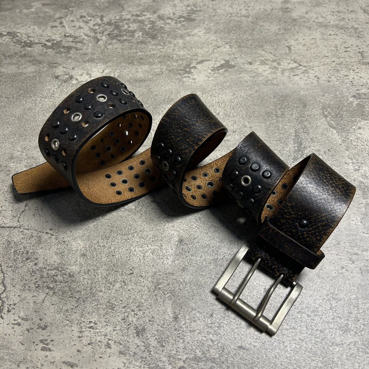 Japanese Brand Vintage Y2K Studed Belt Leather Size ONE SIZE - 1 Thumbnail
