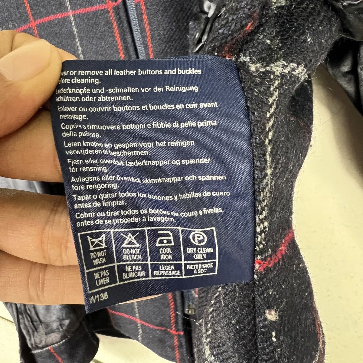 Burberry Vintage Burberrys Wool Cashmere Navy Blue Nova Check Size US L / EU 52-54 / 3 - 17 Thumbnail