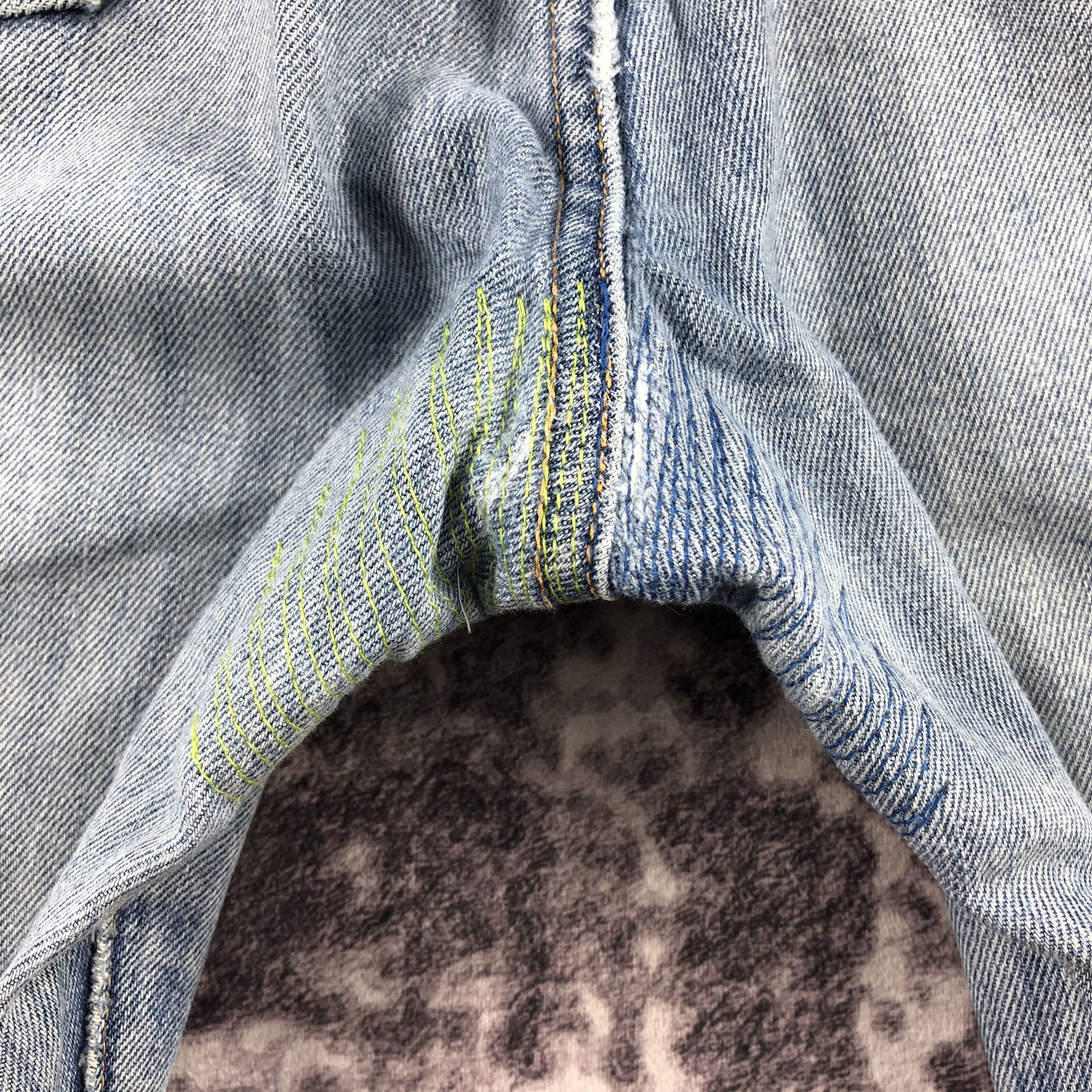 Levi's × Vintage Vintage Blue Wash Levis 505 Jeans-JM2303 Size US 39 - 6 Thumbnail