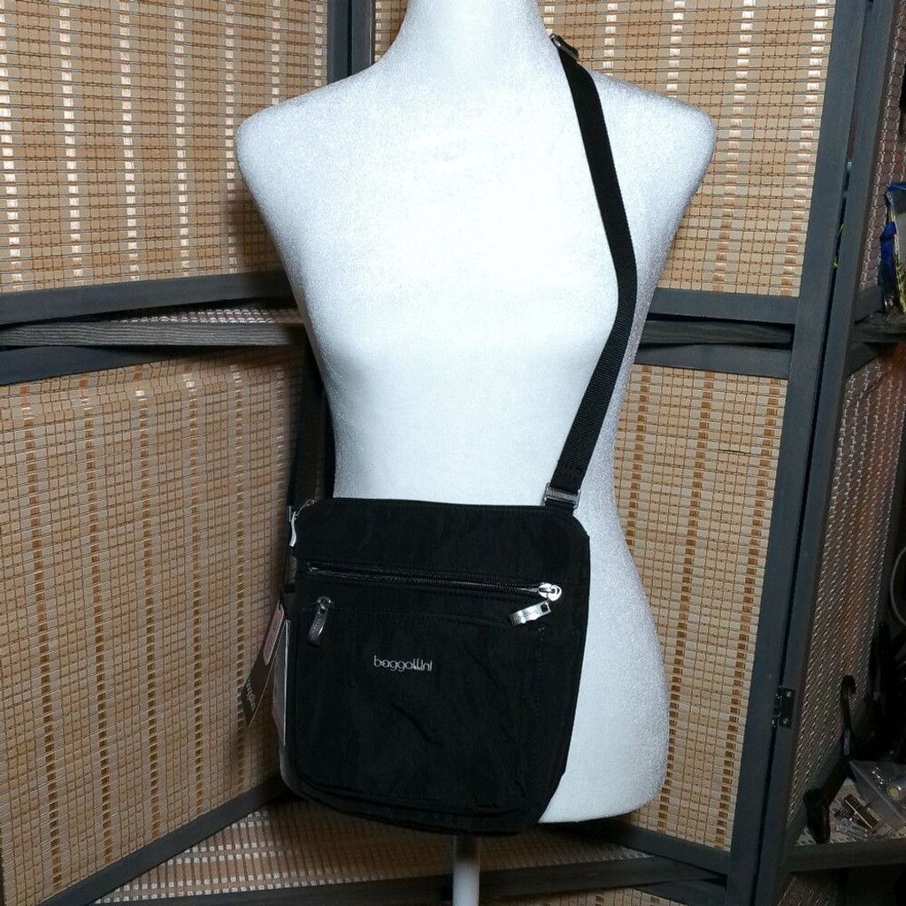 Other Black Baggallini Pocket Crossbody with RFID Size ONE SIZE - 1 Thumbnail