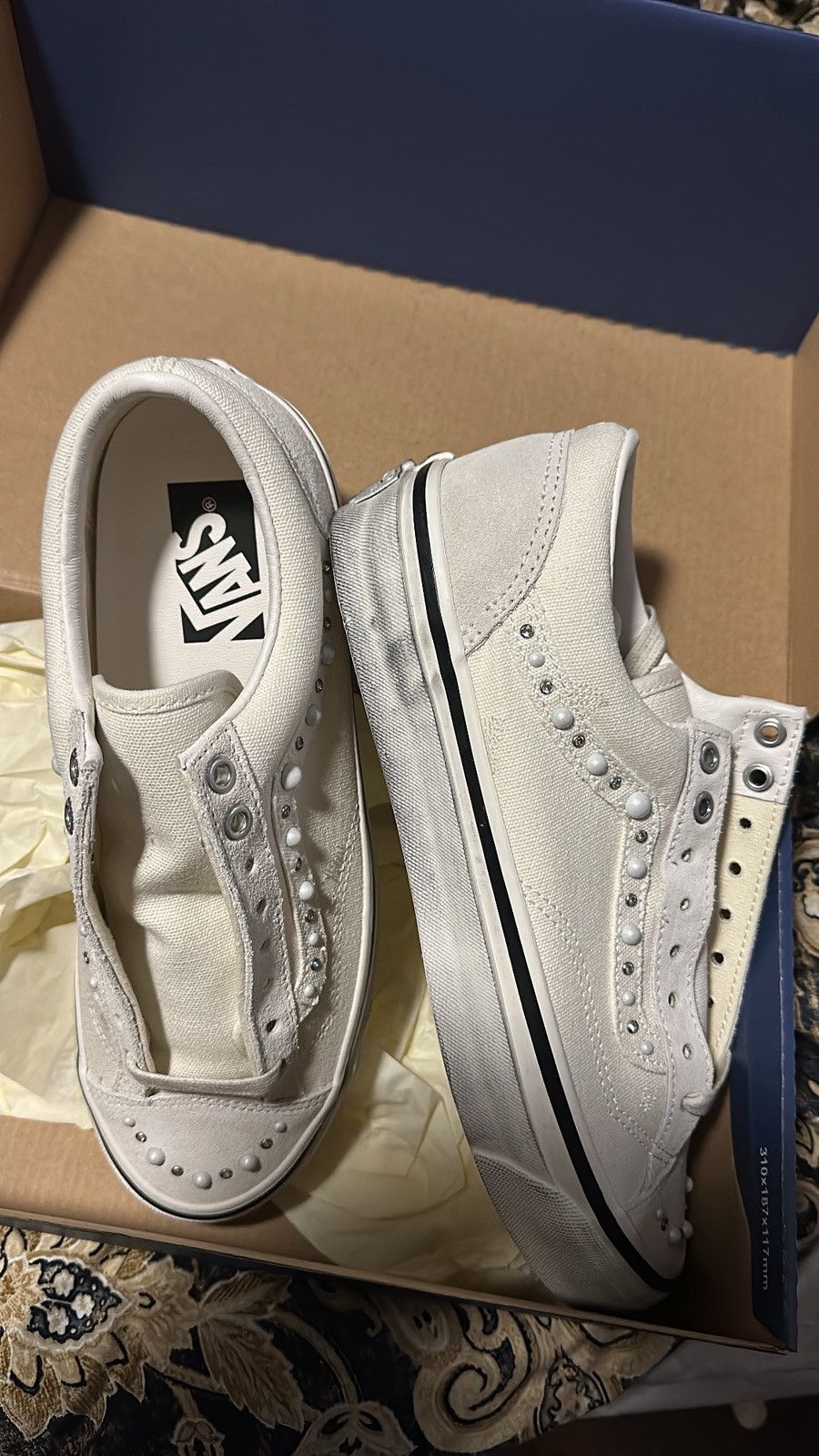 Vans Old skool vans- Marshmallow size 8 Size US 8 / EU 41 - 2 Thumbnail