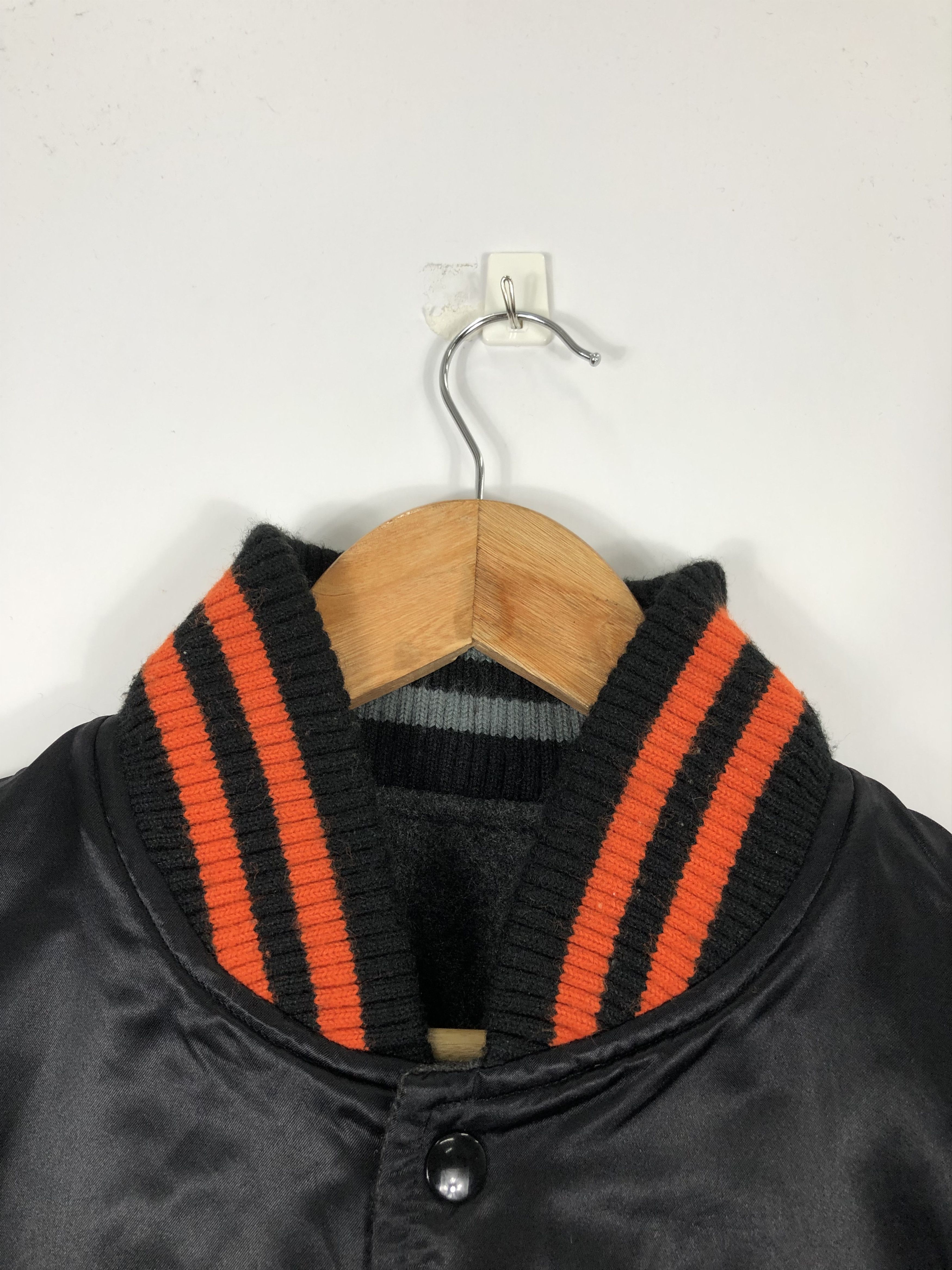 Vintage Vintage Varsity Jacket Reversible Football team V0187 Size US L / EU 52-54 / 3 - 13 Thumbnail