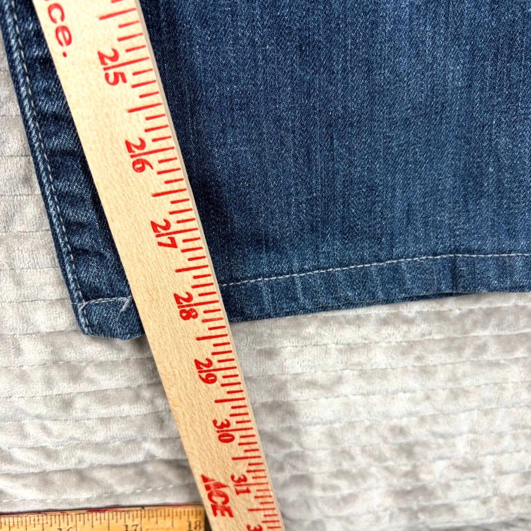7 For All Mankind 7 For All Mankind Austyn Relaxed Straight Jeans Mens 32 Medium Wash Blue Size US 32 / EU 48 - 4 Thumbnail