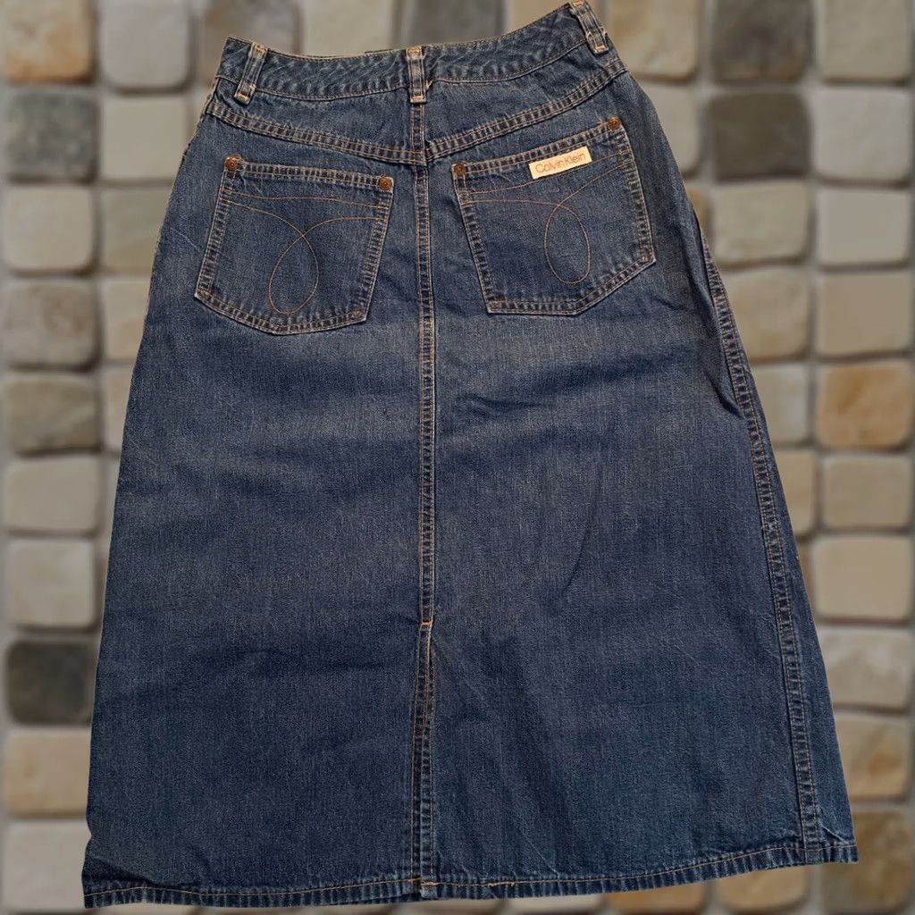Calvin Klein Calvin Klein Skirt Women Jeans Blue Knee Length Denim Flare 6 EUC Small-Medium USA Made Size 28" / US 6 / IT 42 - 1 Thumbnail