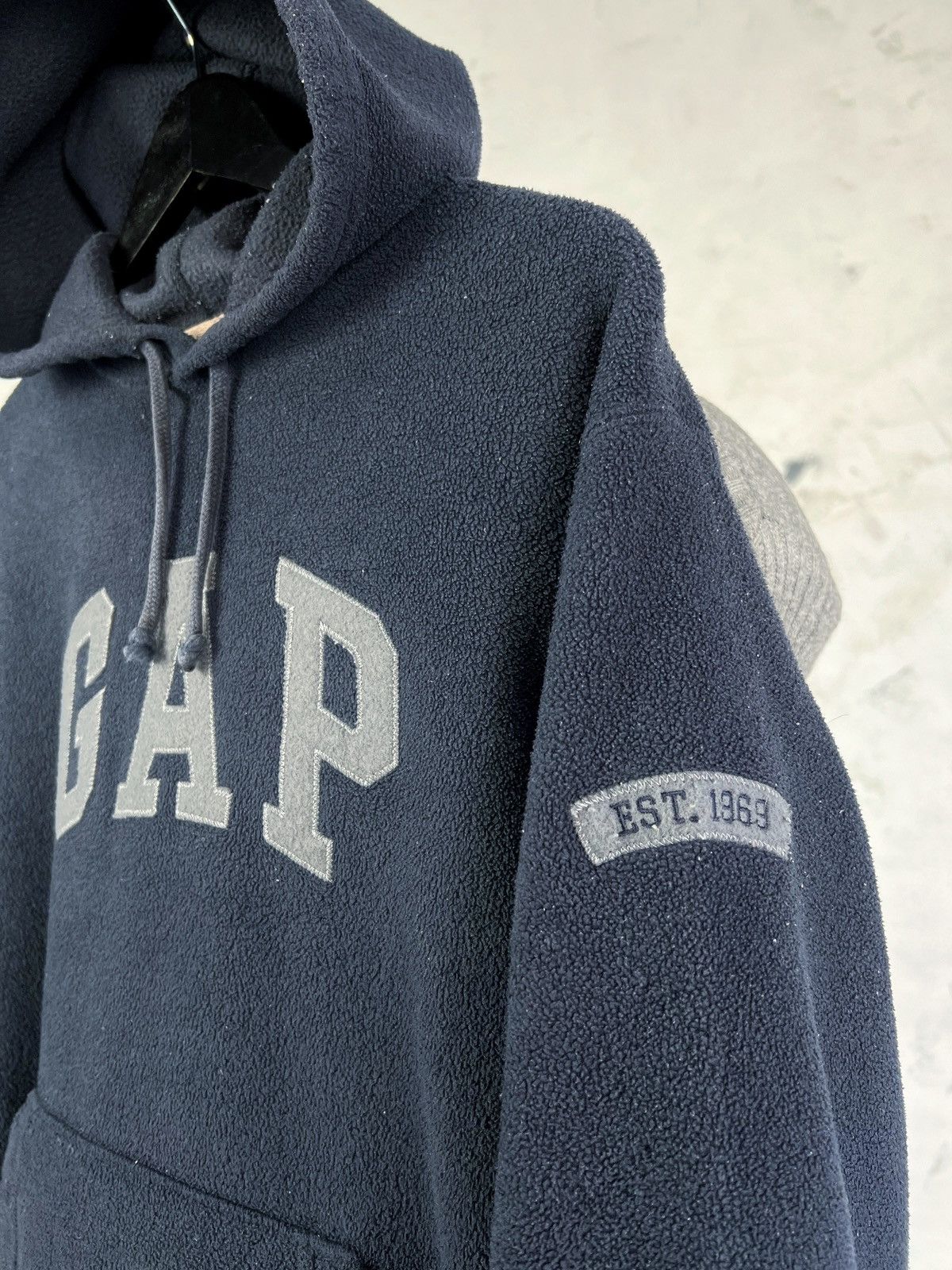 Gap Vintage Gap Hoodie Size S - M Size US M / EU 48-50 / 2 - 3 Thumbnail