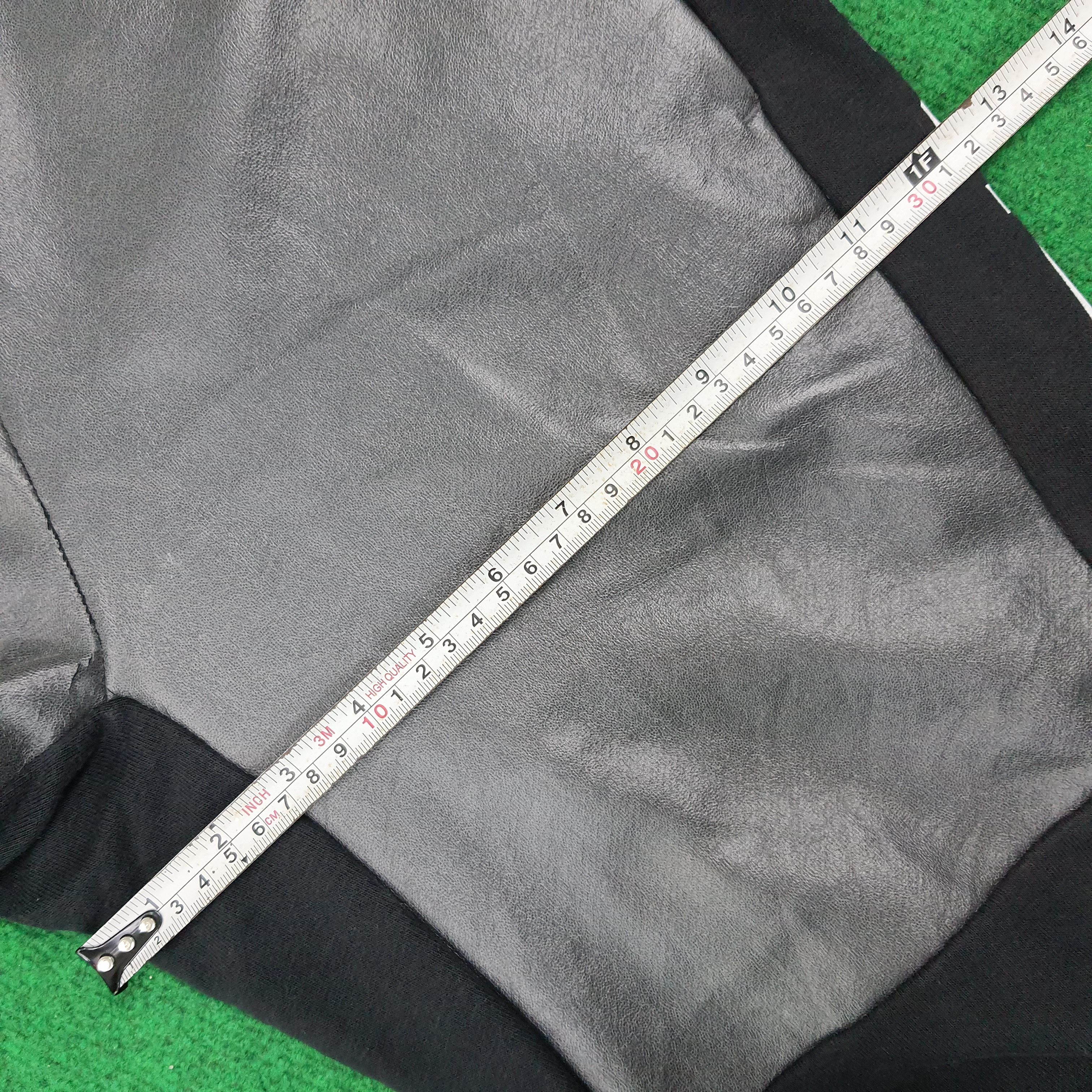 Adidas Vintage ADIDAS X Custom Yohji Yamamoto Y3 Sweatpants Size US 31 - 11 Thumbnail