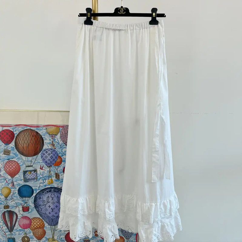 Miu Miu Miu Miu White Long Skirt for Women 0089 Size 40" / US 18 - 1 Thumbnail