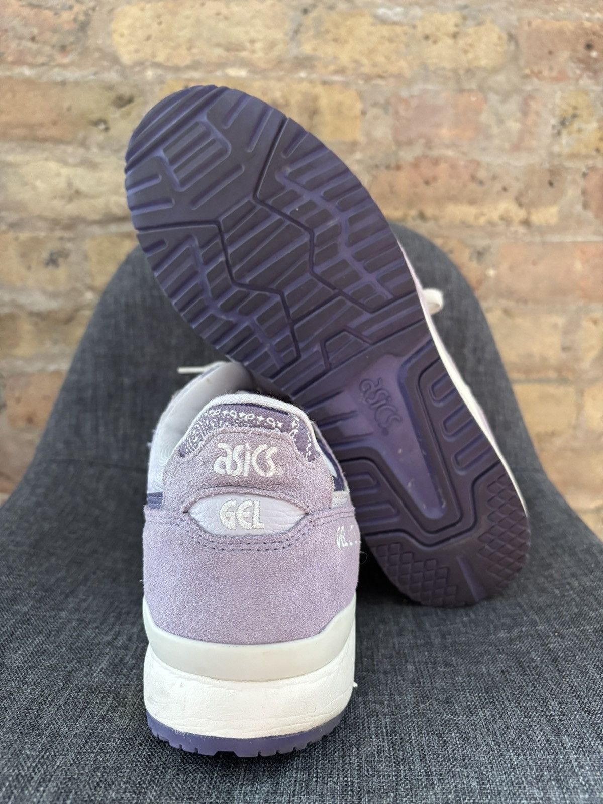 Asics Asics Gel Lyte III - Purple Paisley Size US 10 / EU 43 - 7 Thumbnail