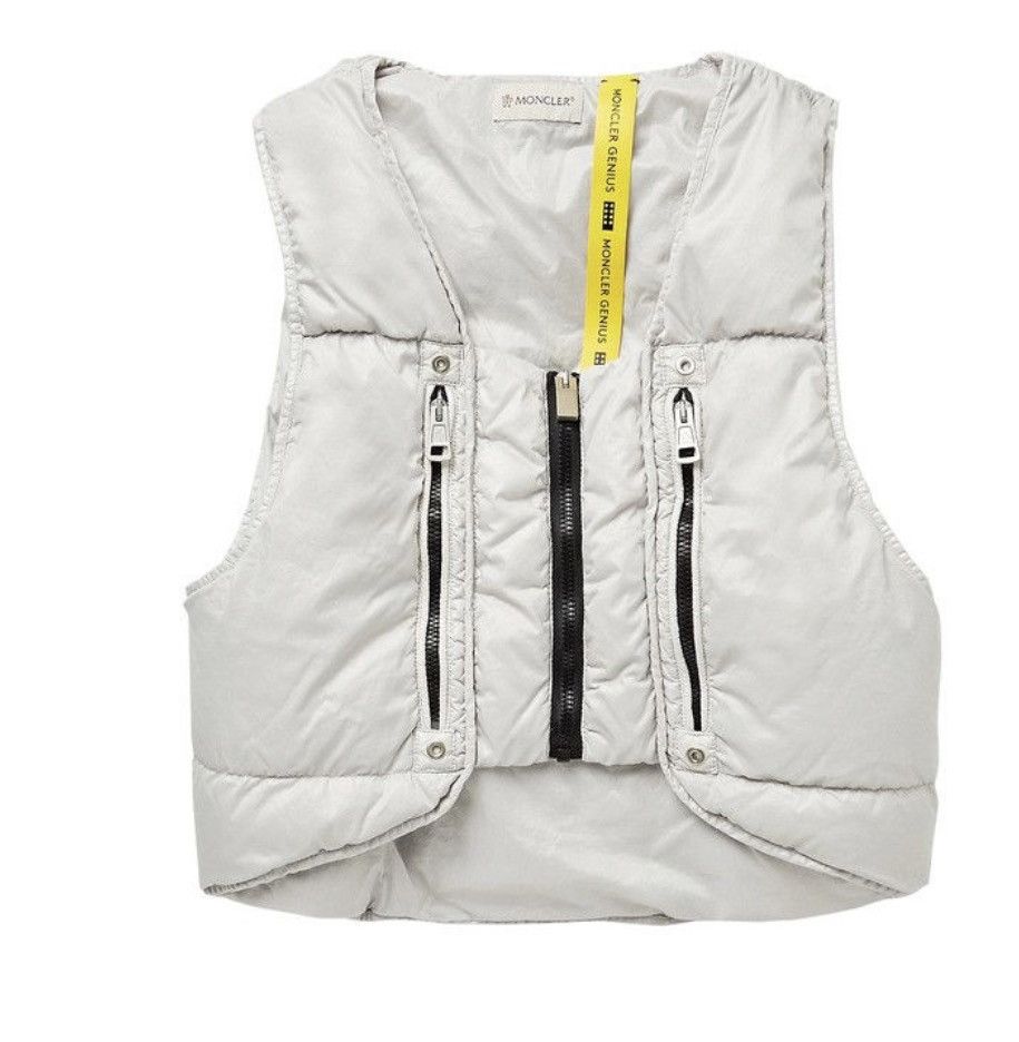 Moncler Moncler x 1017 ALYX 9SM Pettorina Vest 'Metallic Silver' Size US S / EU 44-46 / 1 - 14 Thumbnail