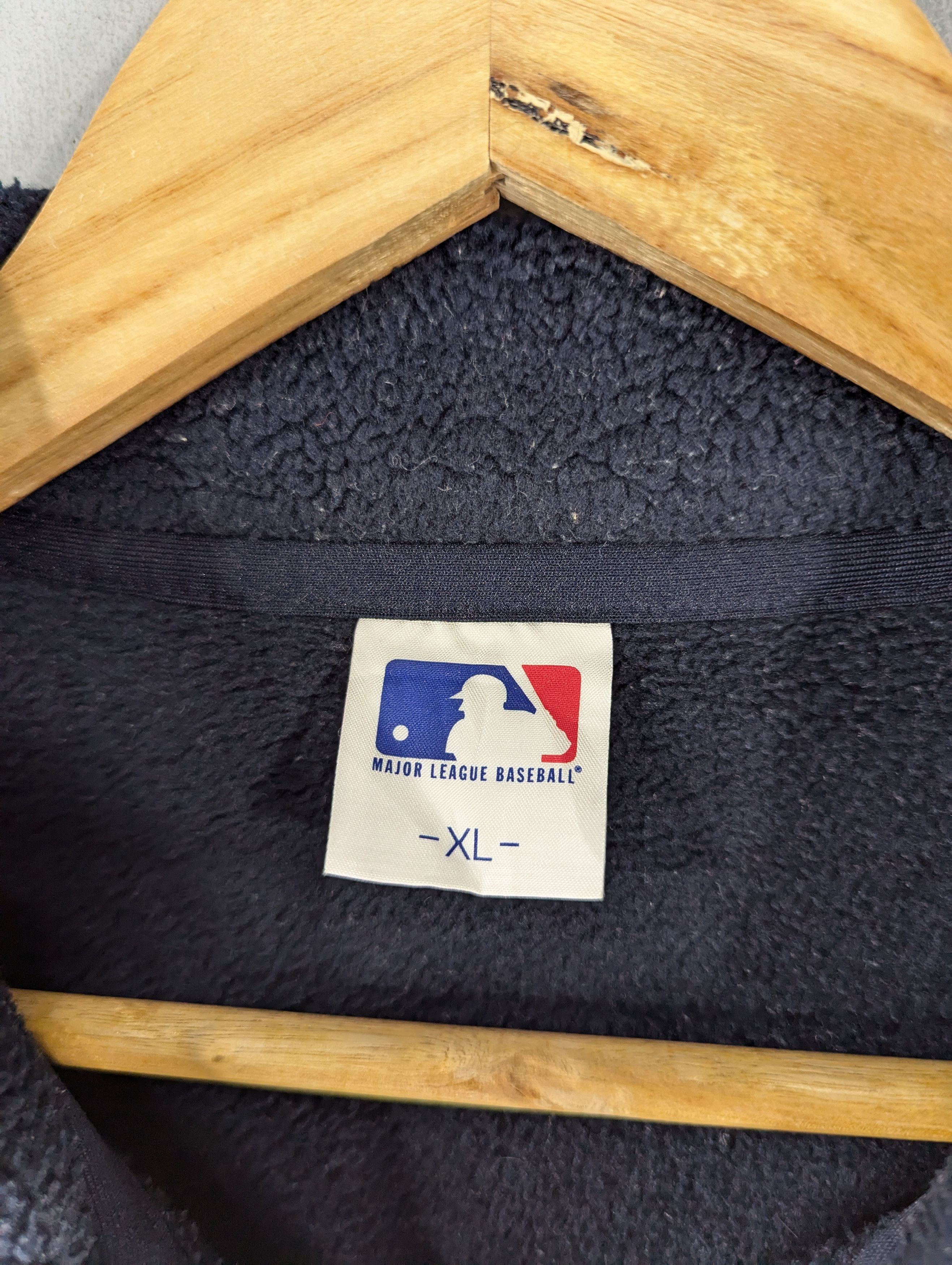 MLB × New York Yankees × Uniqlo MLB New York Yankees X Uniqlo Halfzip Fleece Jacket Size US L / EU 52-54 / 3 - 7 Thumbnail