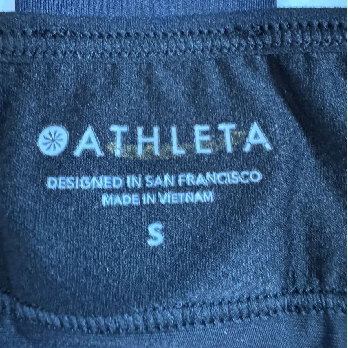 Athleta Athleta Black Sports Bra Support Strappy Back Women’s Size S Size ONE SIZE - 6 Thumbnail