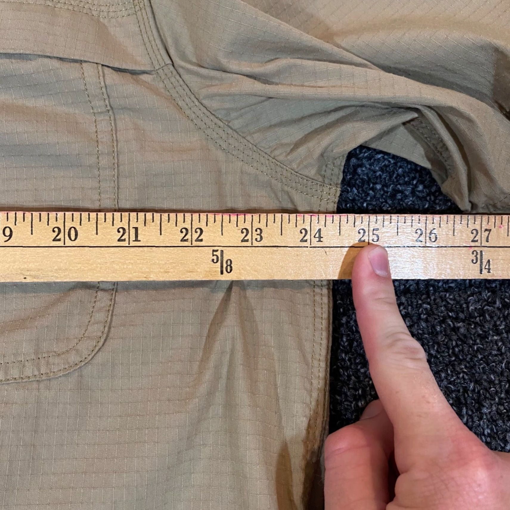 Carhartt VINTAGE Carhartt Shirt Mens Large Relaxed Fit Short Sleeve Button Up Cotton Nylon Brown Outdoors Reflective Chest Size US L / EU 52-54 / 3 - 7 Thumbnail