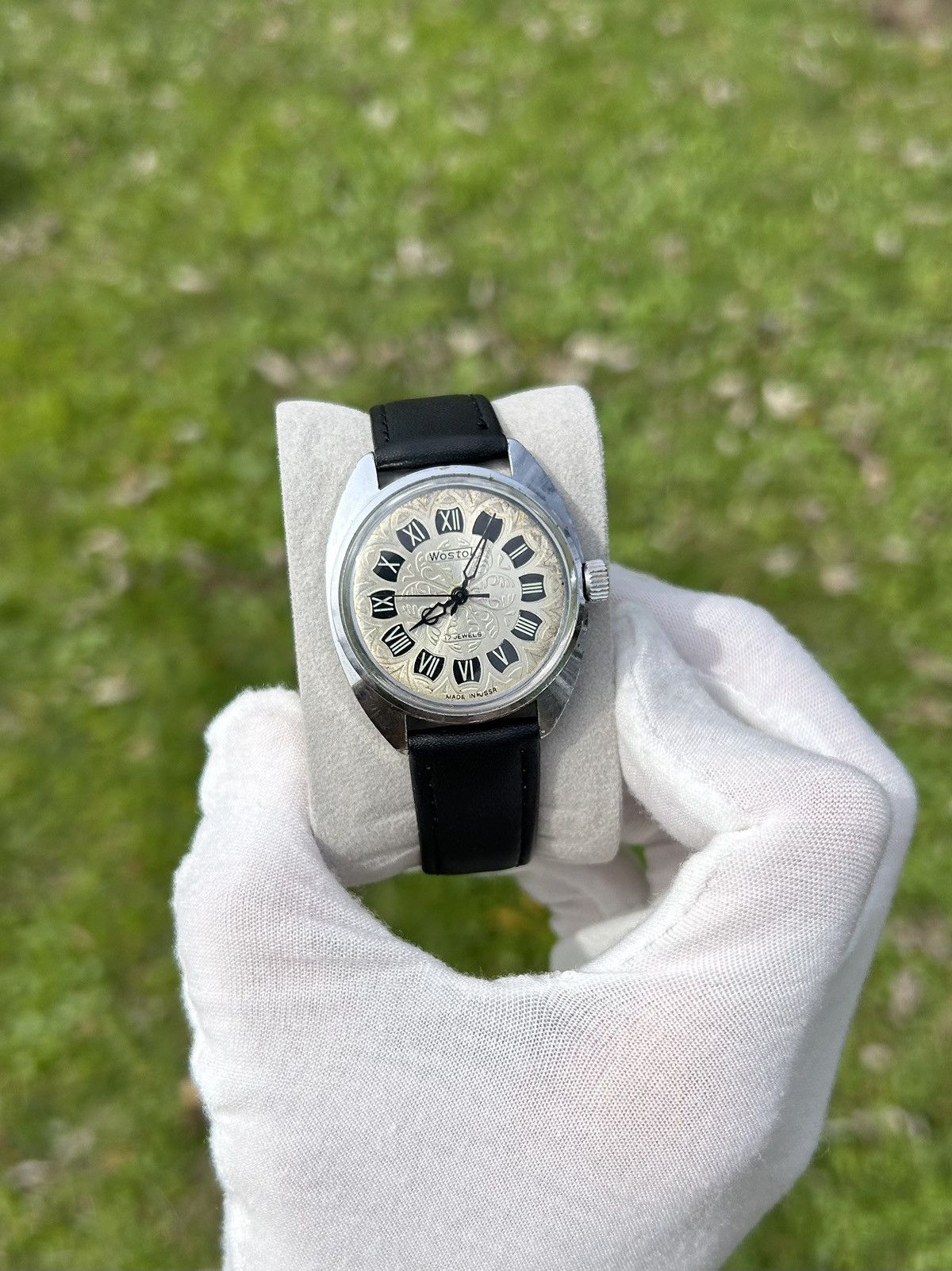 Vintage Vintage Watch Vostok USSR Soviet Mechanical Wristwatch 1980 Size ONE SIZE - 2 Thumbnail