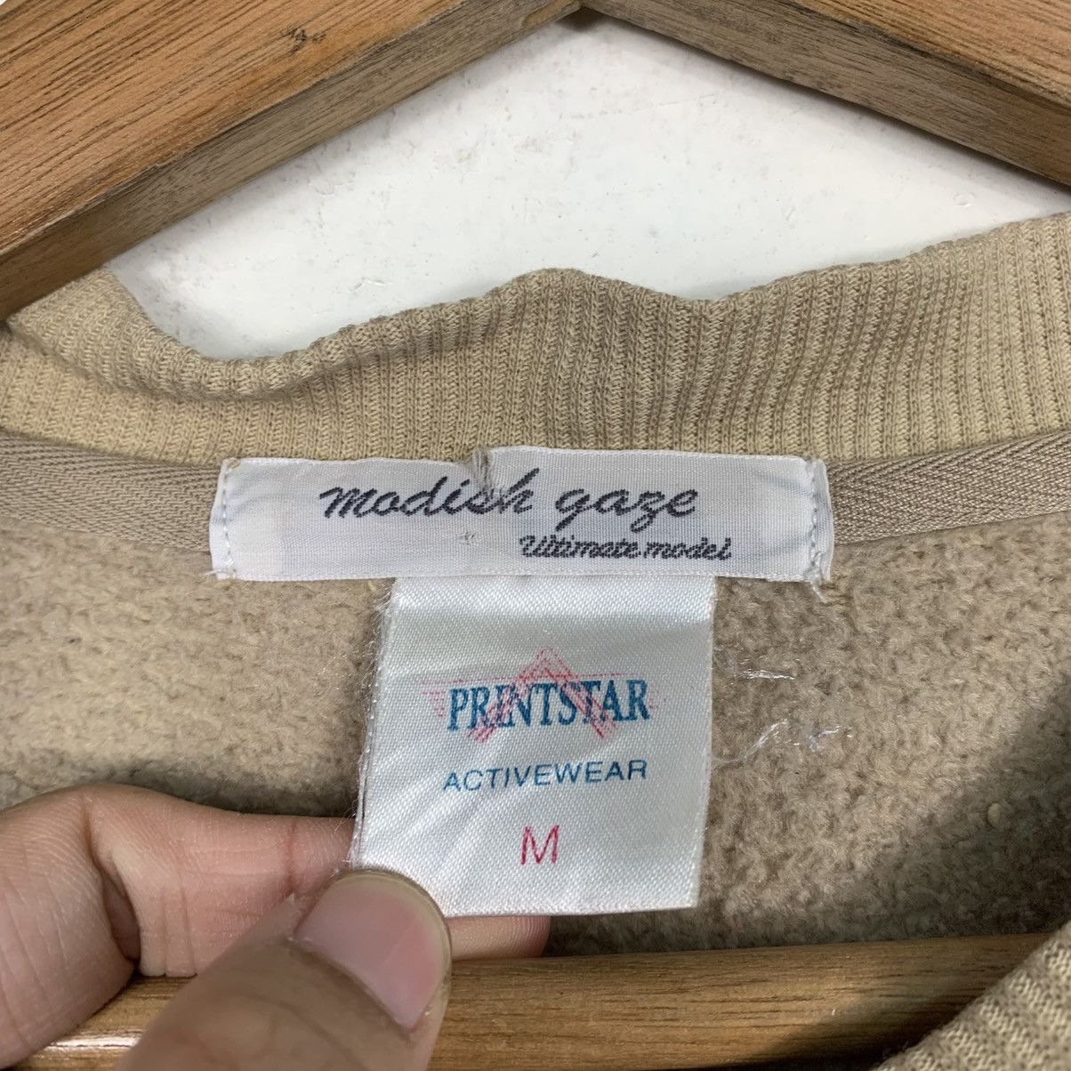 Japanese Brand Vintage Marijuana Pickers Big Logo Crewneck Sweatshirt Size US M / EU 48-50 / 2 - 11 Thumbnail