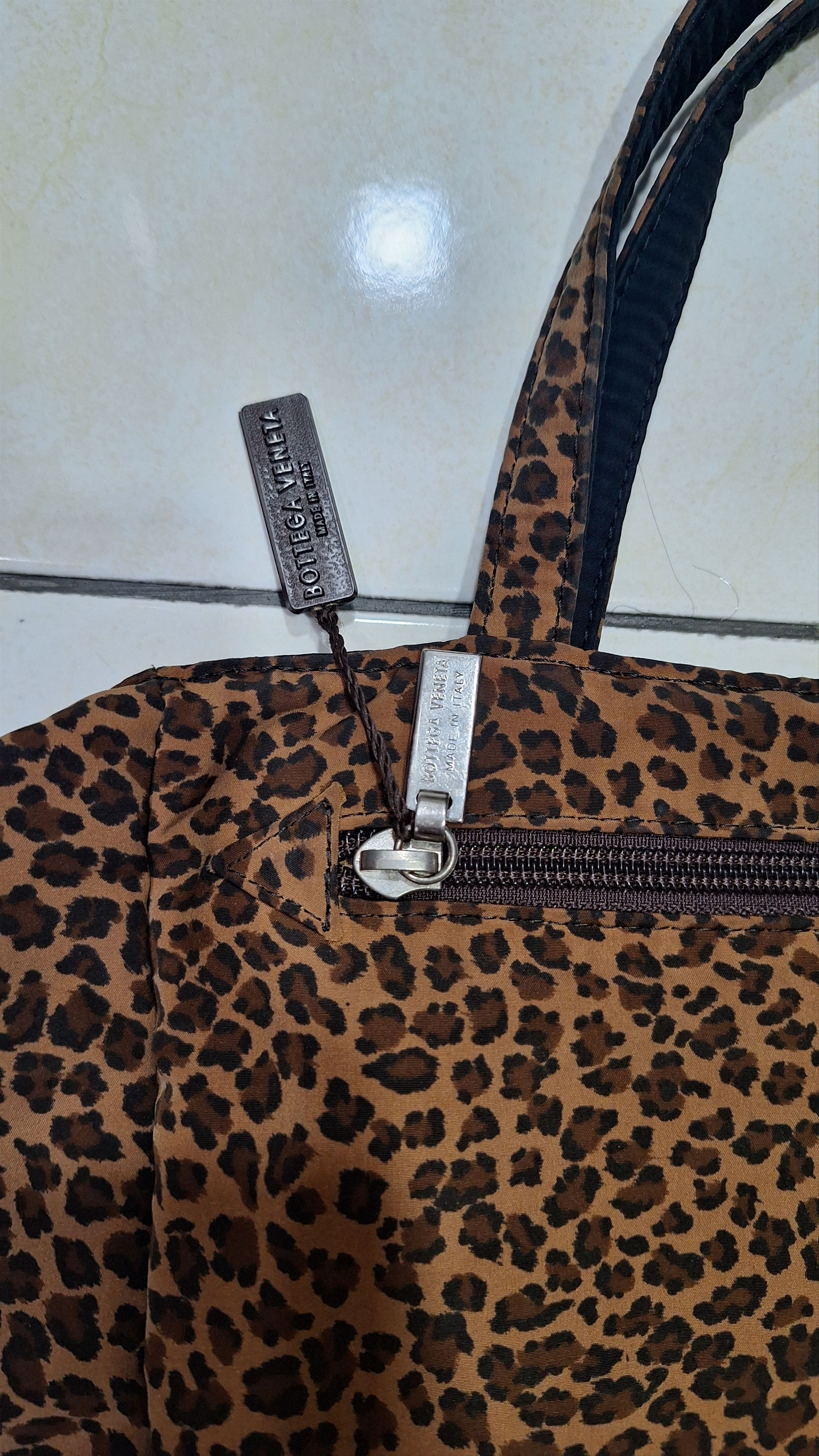 Bottega Veneta Bottega Veneta Reversible Leopard Tote Size ONE SIZE - 4 Thumbnail