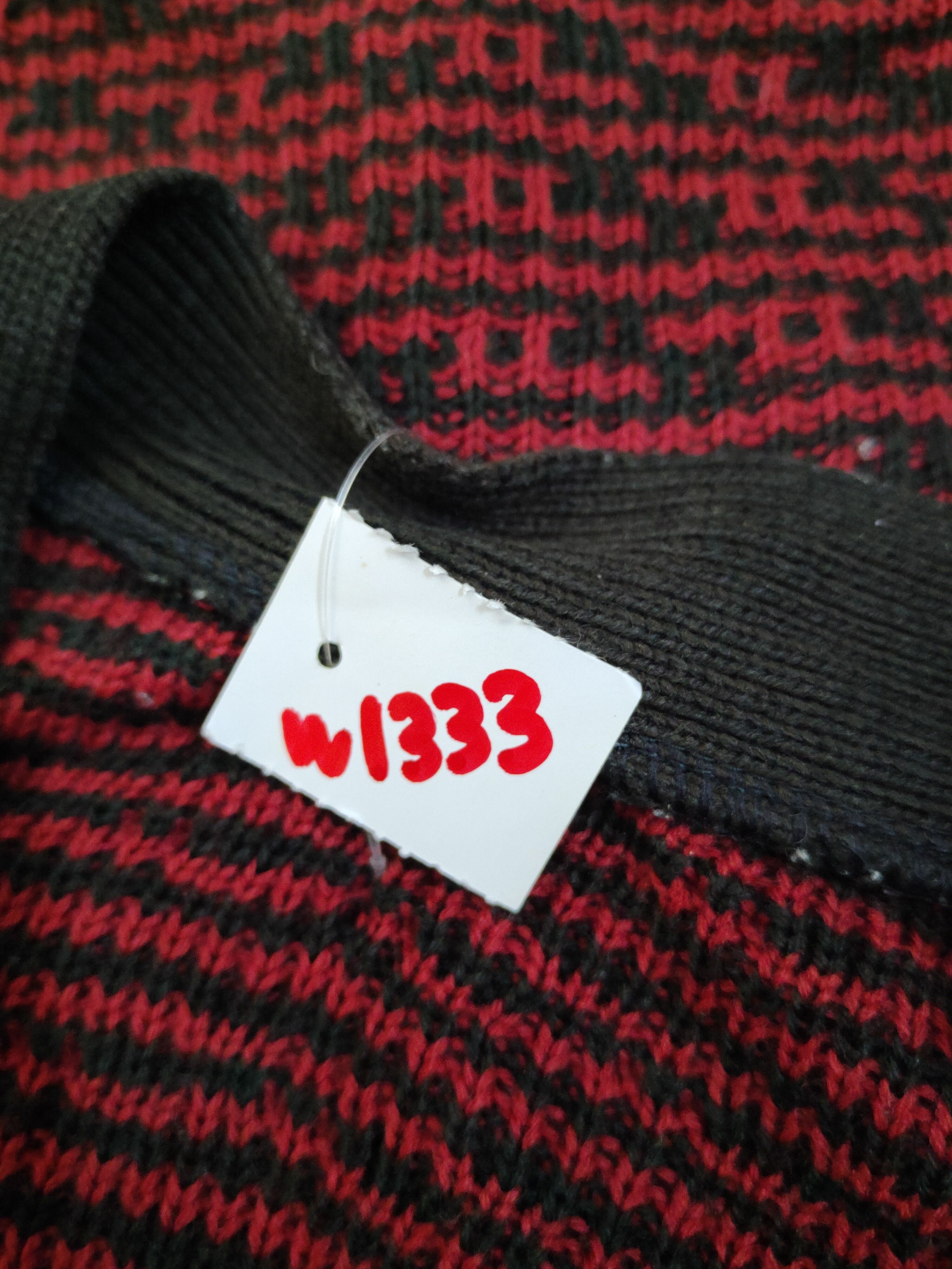 Homespun Knitwear Japanese Brand Red Black Knitwear Vests #W1333 Size L / US 10 / IT 46 - 13 Thumbnail