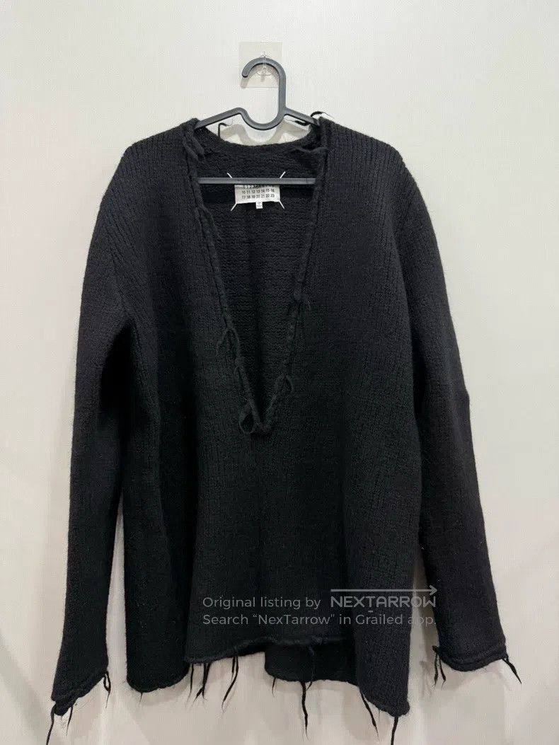 Maison Margiela Maison Margiela Sweater Size L / US 10 / IT 46 - 1 Thumbnail