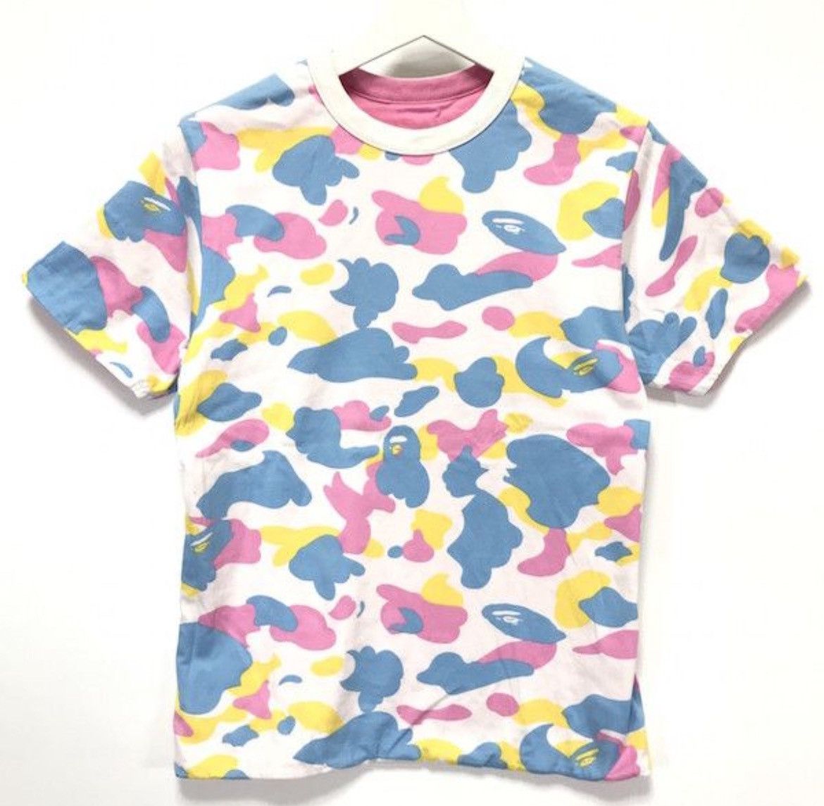 Bape Rare BAPE cotton candy reversible tee t-shirt A Bathing Ape Size M / US 6-8 / IT 42-44 - 1 Thumbnail