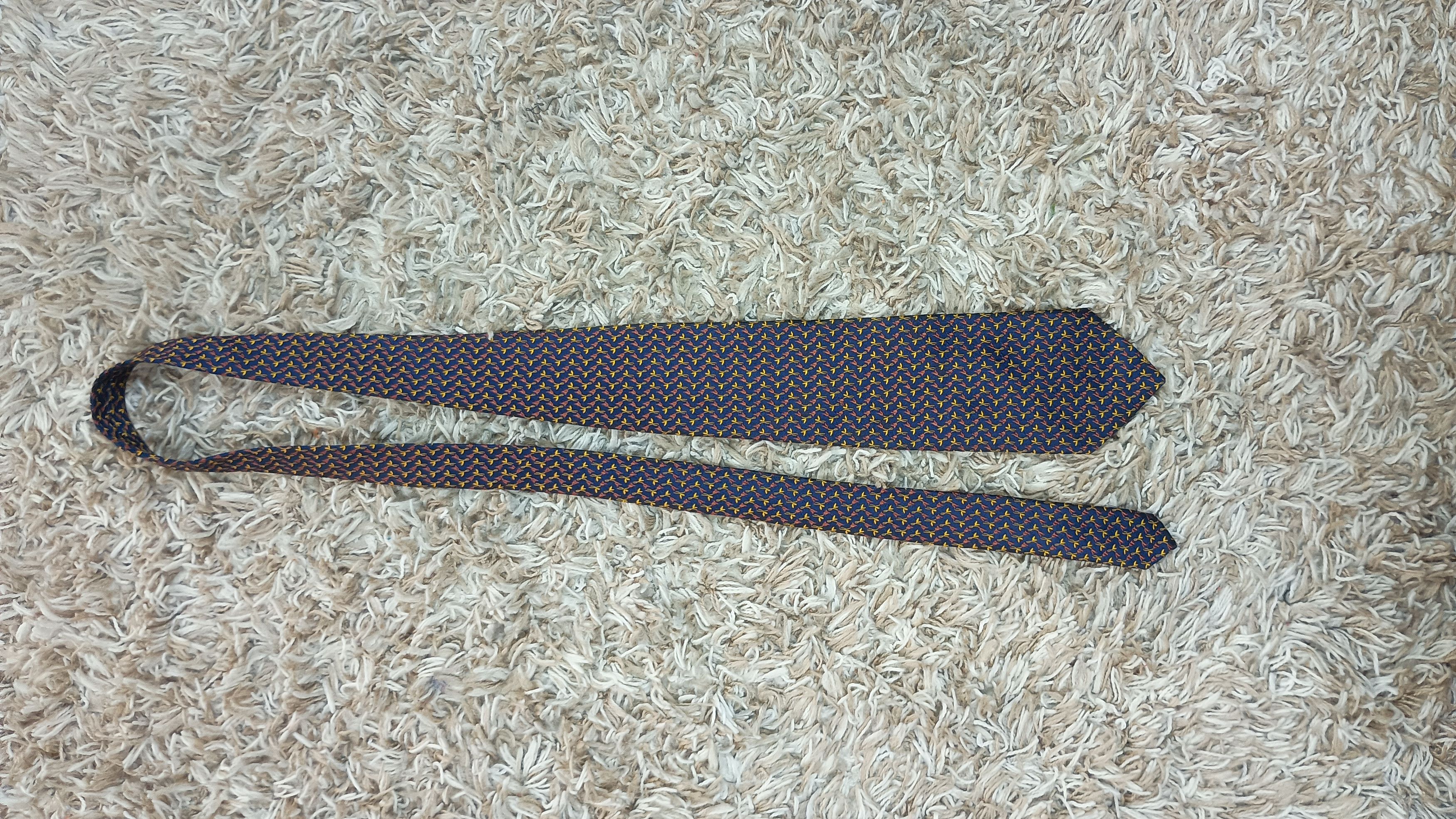 Givenchy Vintage made in italy Givenchy tie 100%silk Size ONE SIZE - 6 Thumbnail