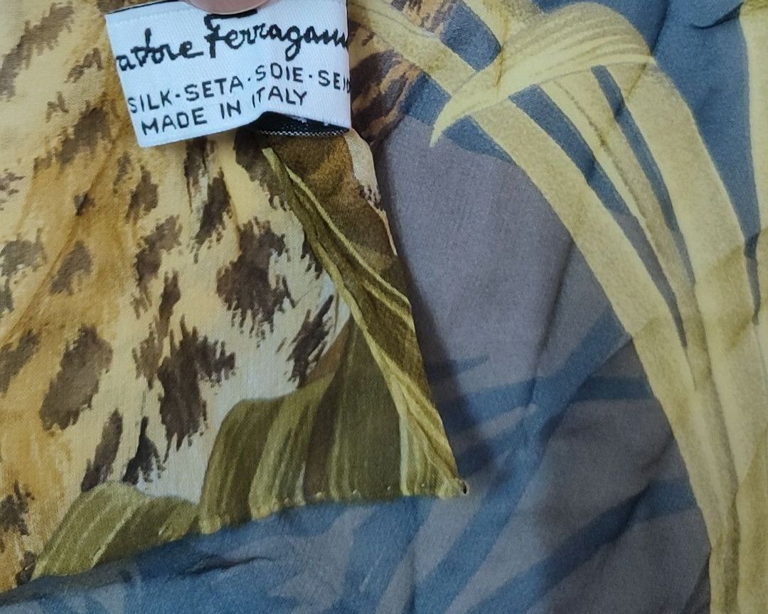 Salvatore Ferragamo Salvatore Ferragamo Leopard Silk Scarf Size ONE SIZE - 7 Thumbnail