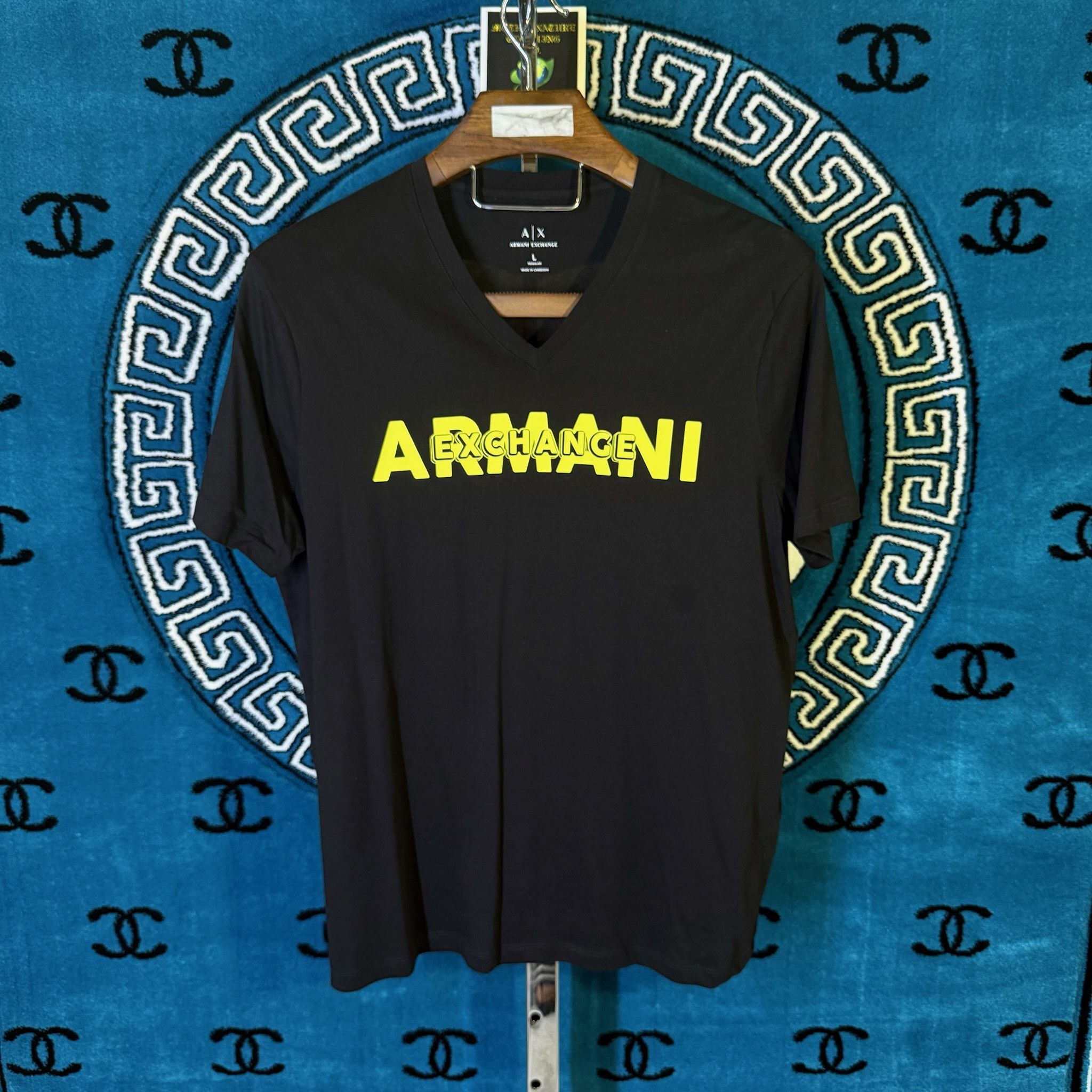 Armani Exchange THE ARMANI EXCHANGE LOGOS GRAPHICA MOTIF S/S SHIRT Size US L / EU 52-54 / 3 - 1 Preview