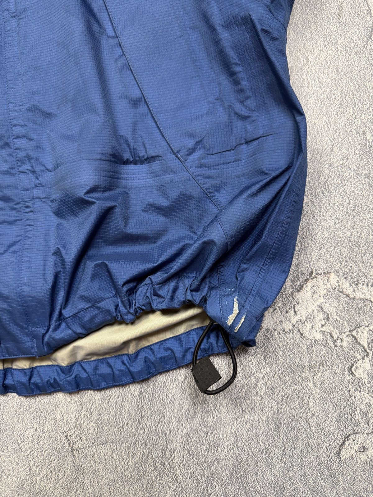 The North Face Vintage The North Face Windbreaker Light Jacket Size US M / EU 48-50 / 2 - 10 Thumbnail