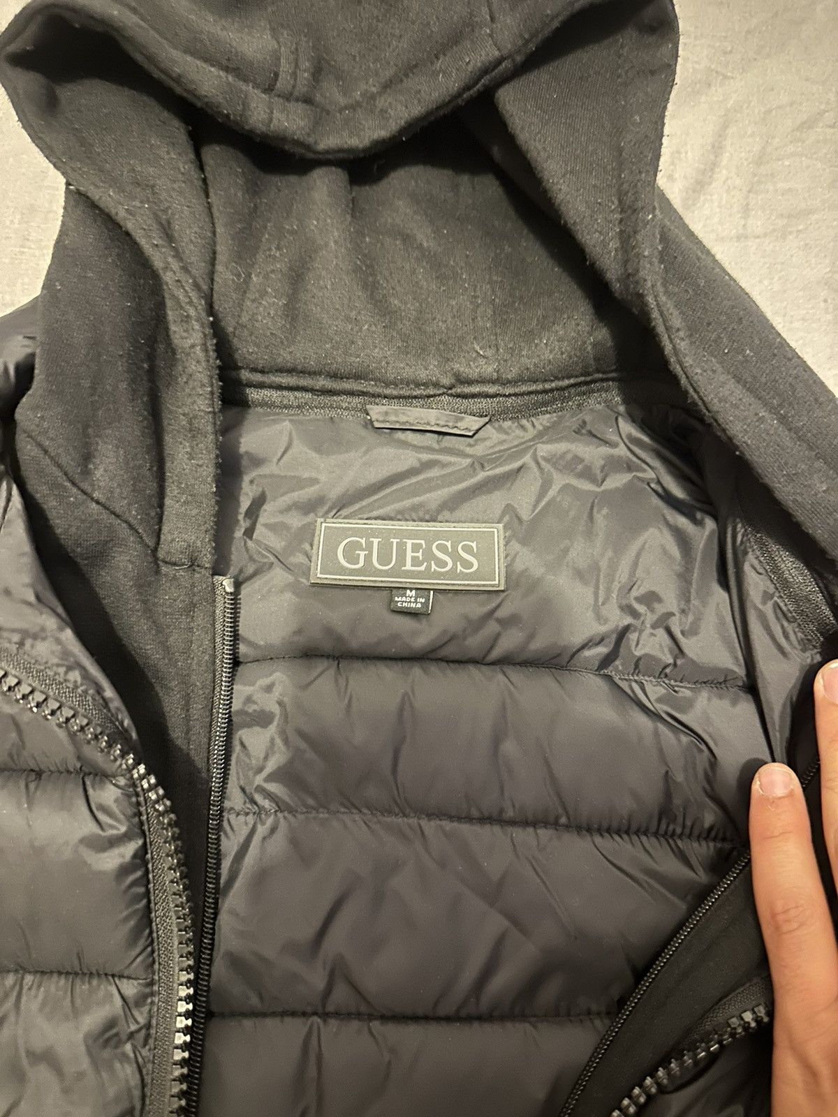 Guess GUESS JACKET WITH HOODIE Size US M / EU 48-50 / 2 - 2 Thumbnail