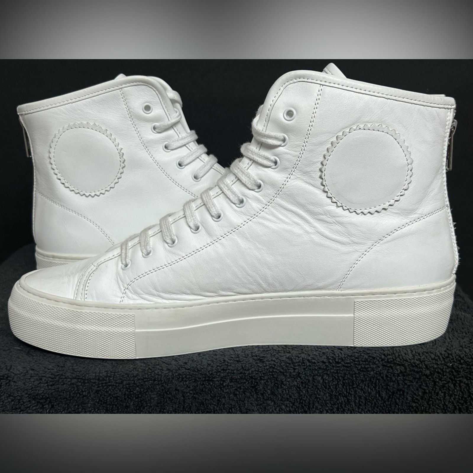 Common Projects Common Projects Woman Leather Tournament High Eu 40 US 10.5 Size US 10.5 / IT 40.5 - 7 Thumbnail