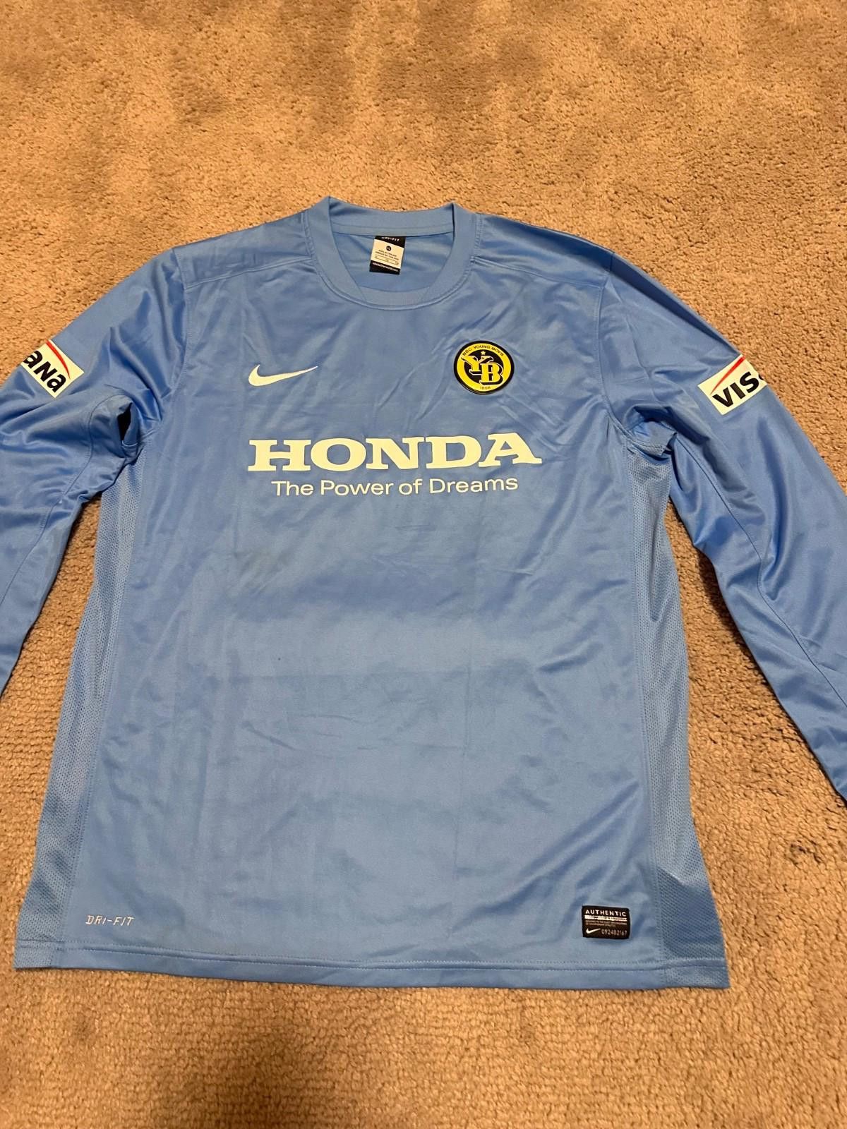 Nike Nike BSK Young Boys 2015/16 Goalkeeper Shirt Jersey Sz XL Size US XL / EU 56 / 4 - 3 Thumbnail