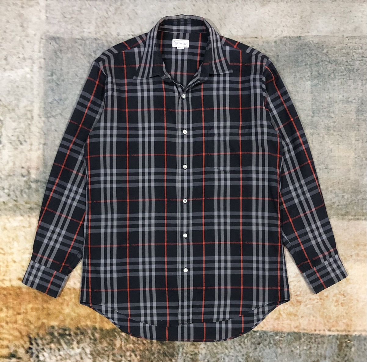 Burberry Burberrys Plaid Cotton Overprint Logo Long Sleeve Shirt Size US L / EU 52-54 / 3 - 1 Thumbnail