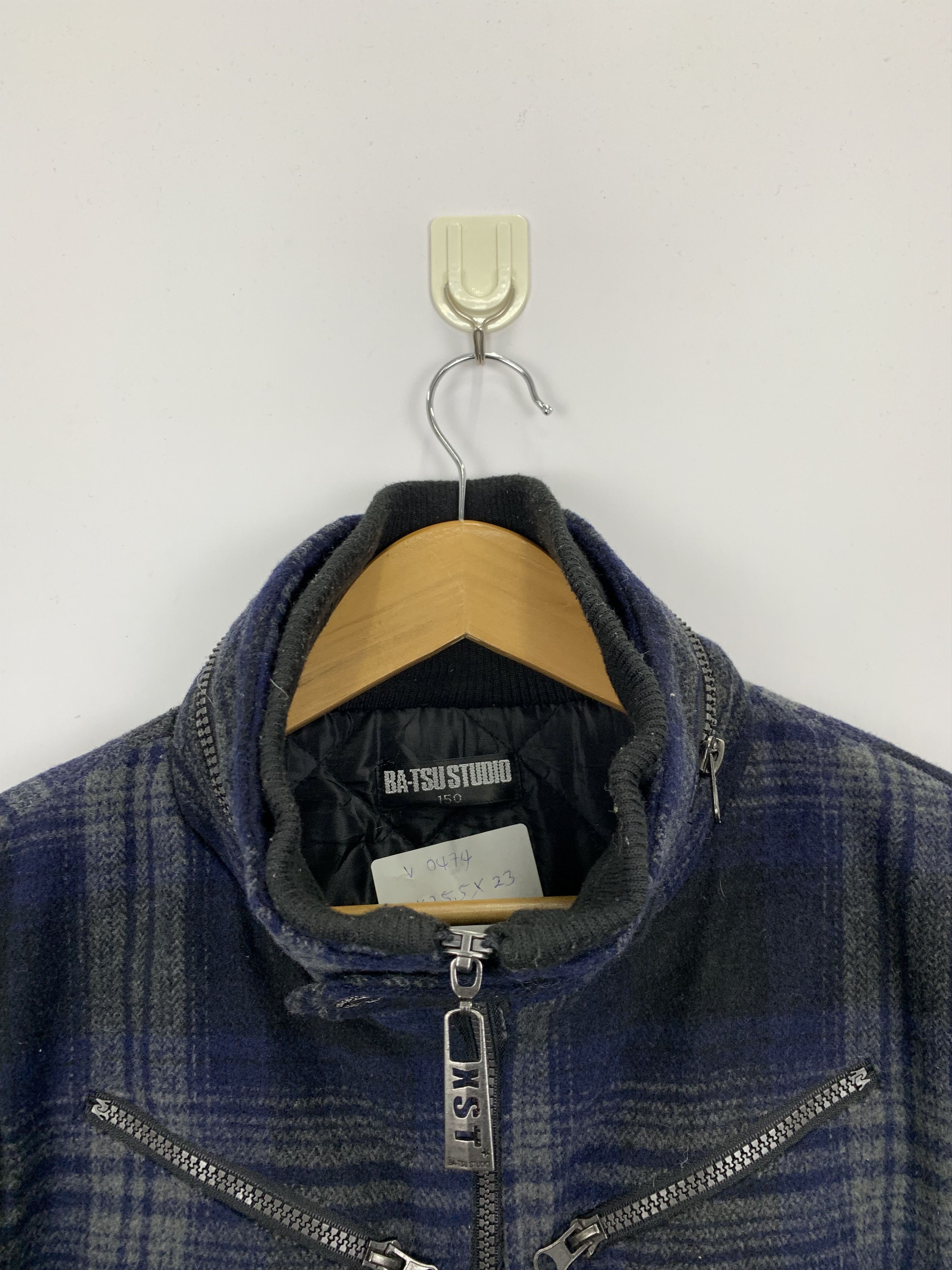 Japanese Brand Vintage Japanese Brand Wool Plaid Jacket V0474 Size US M / EU 48-50 / 2 - 11 Thumbnail