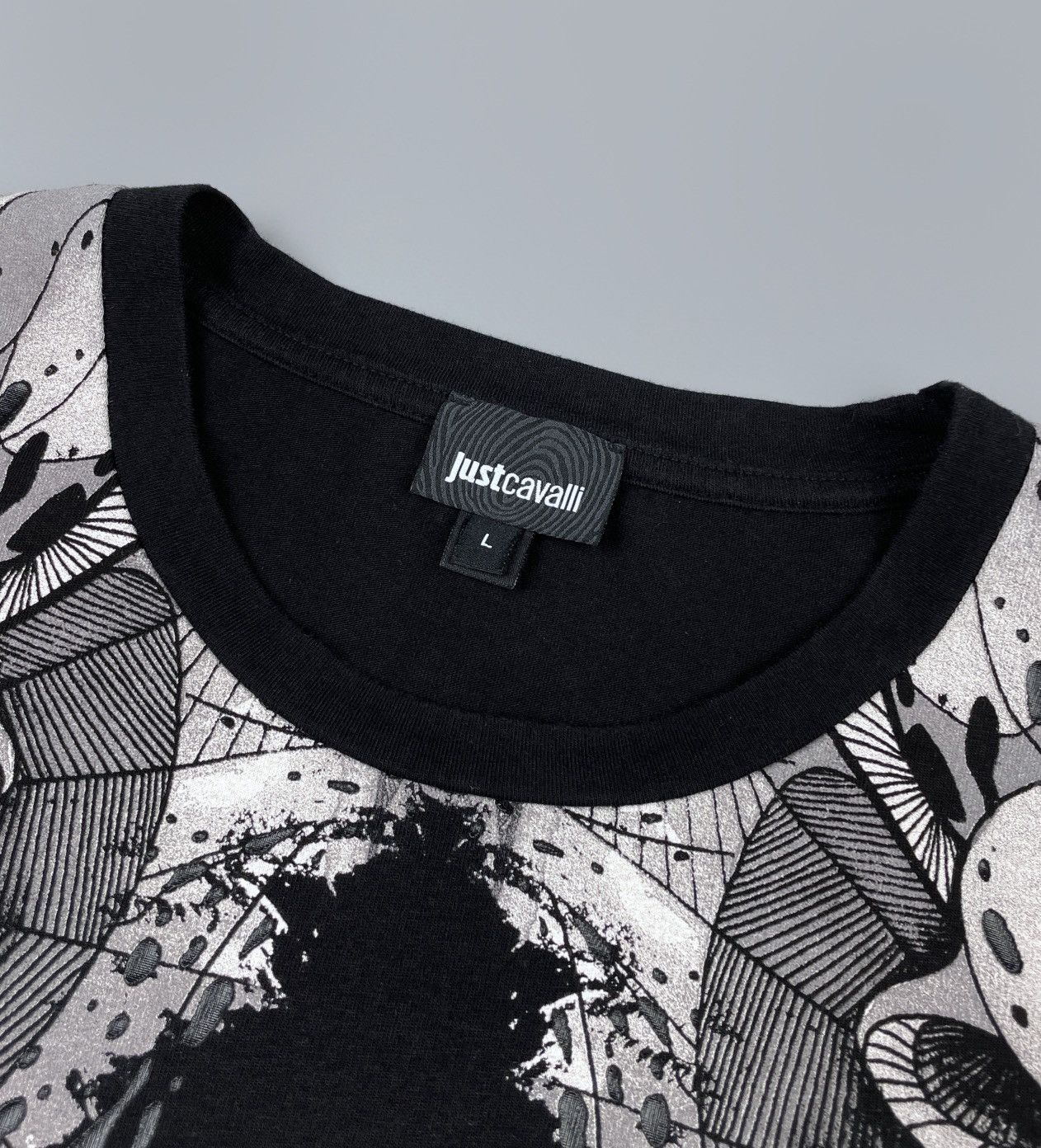 Just Cavalli Men’s Just Cavalli Tiger Overprint Black SS T-Shirt Size L Size US L / EU 52-54 / 3 - 6 Thumbnail