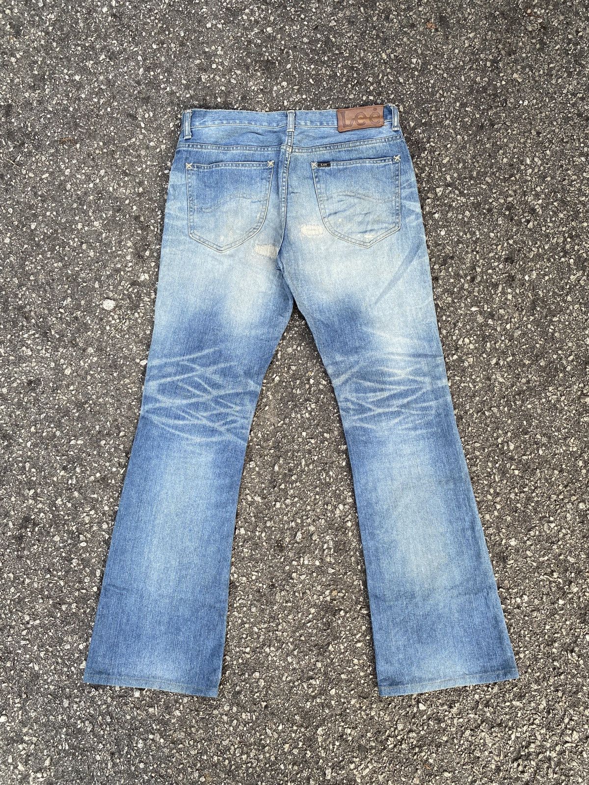 Japanese Brand × Lee Vintage Lee Blue Washed Distressed Patchwork Flare Denim Size US 32 / EU 48 - 2 Thumbnail