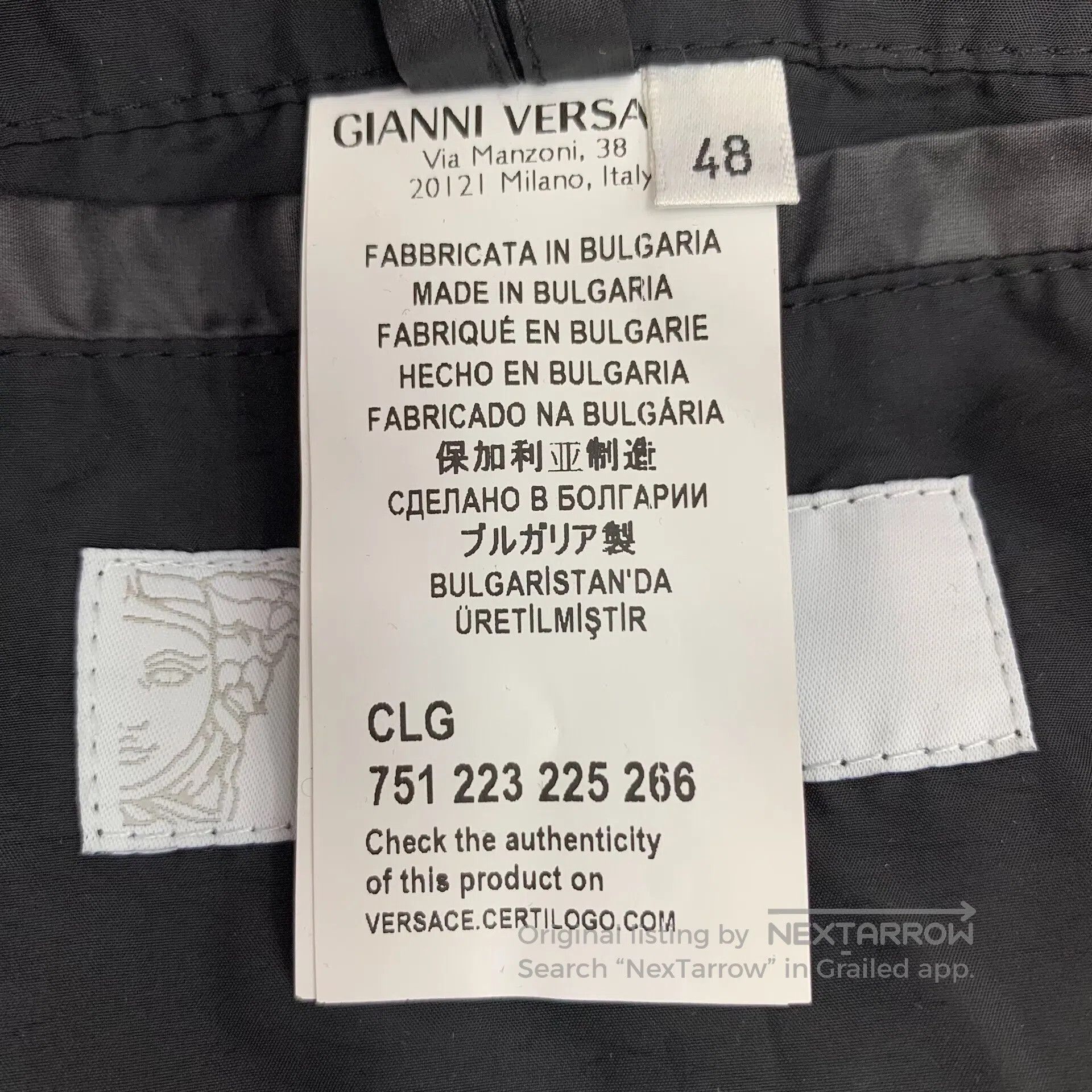Other Versace Black long-sleeved jacket with logo on the back, s Size US M / EU 48-50 / 2 - 7 Thumbnail