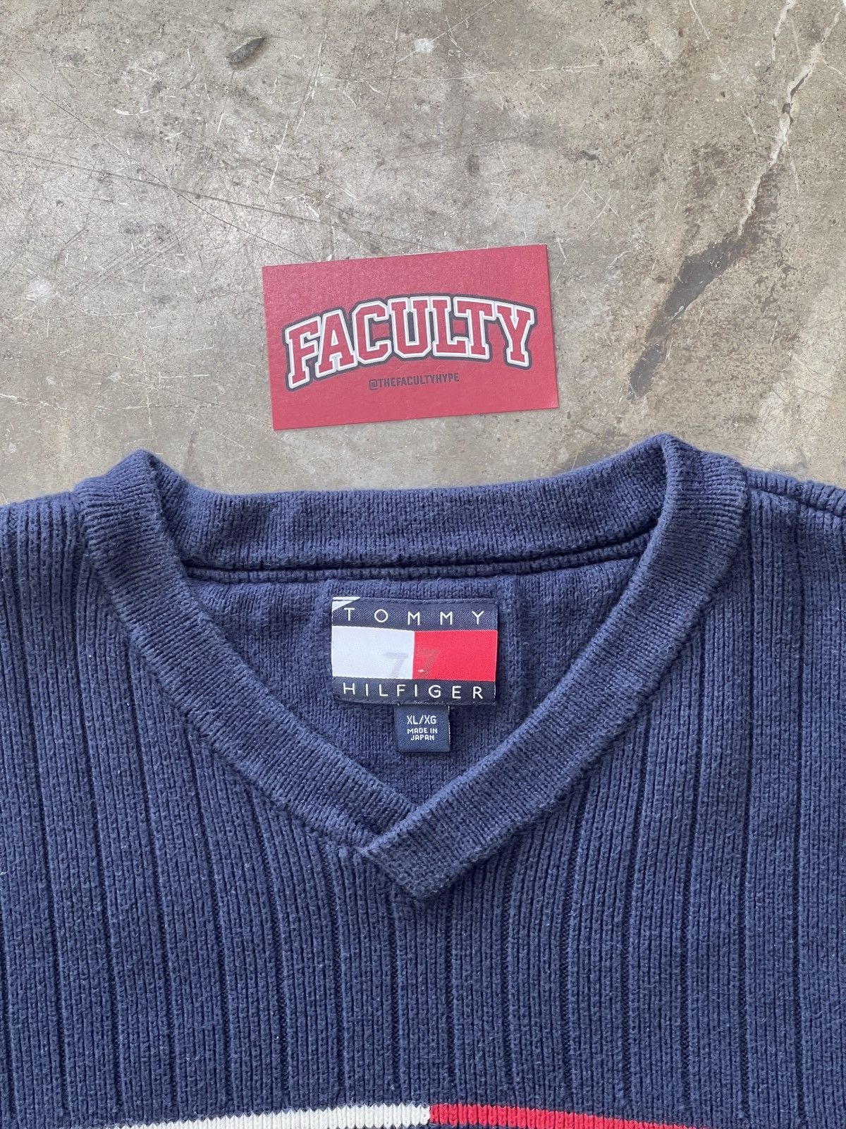 Tommy Hilfiger × Vintage Vintage 90s Tommy Hilfiger Stripe Ribbed Knit Sweater XL Size US XL / EU 56 / 4 - 3 Thumbnail